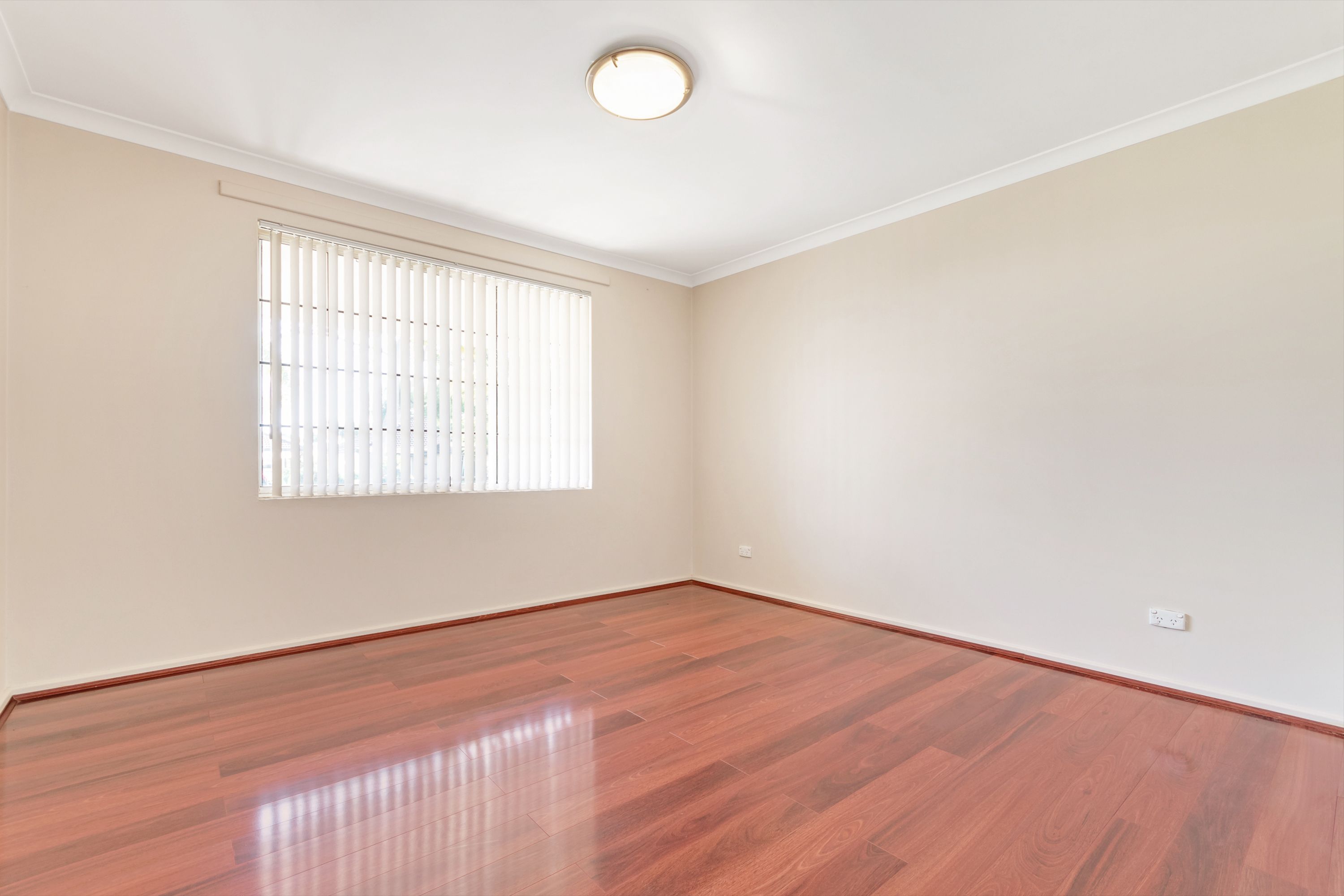 5 Sutton Court — photo 14 of 21