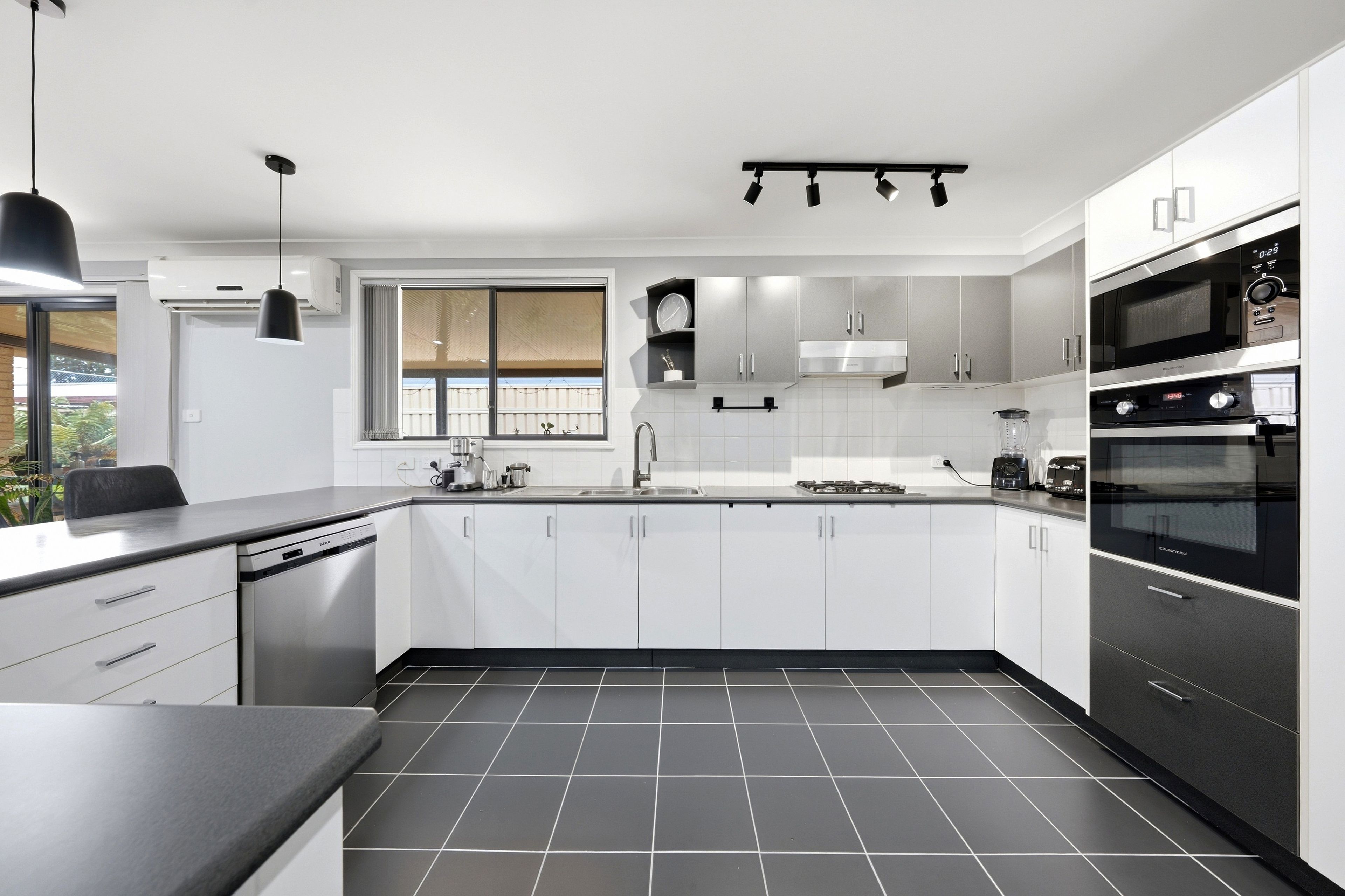 147 Maud Street — photo 8 of 21