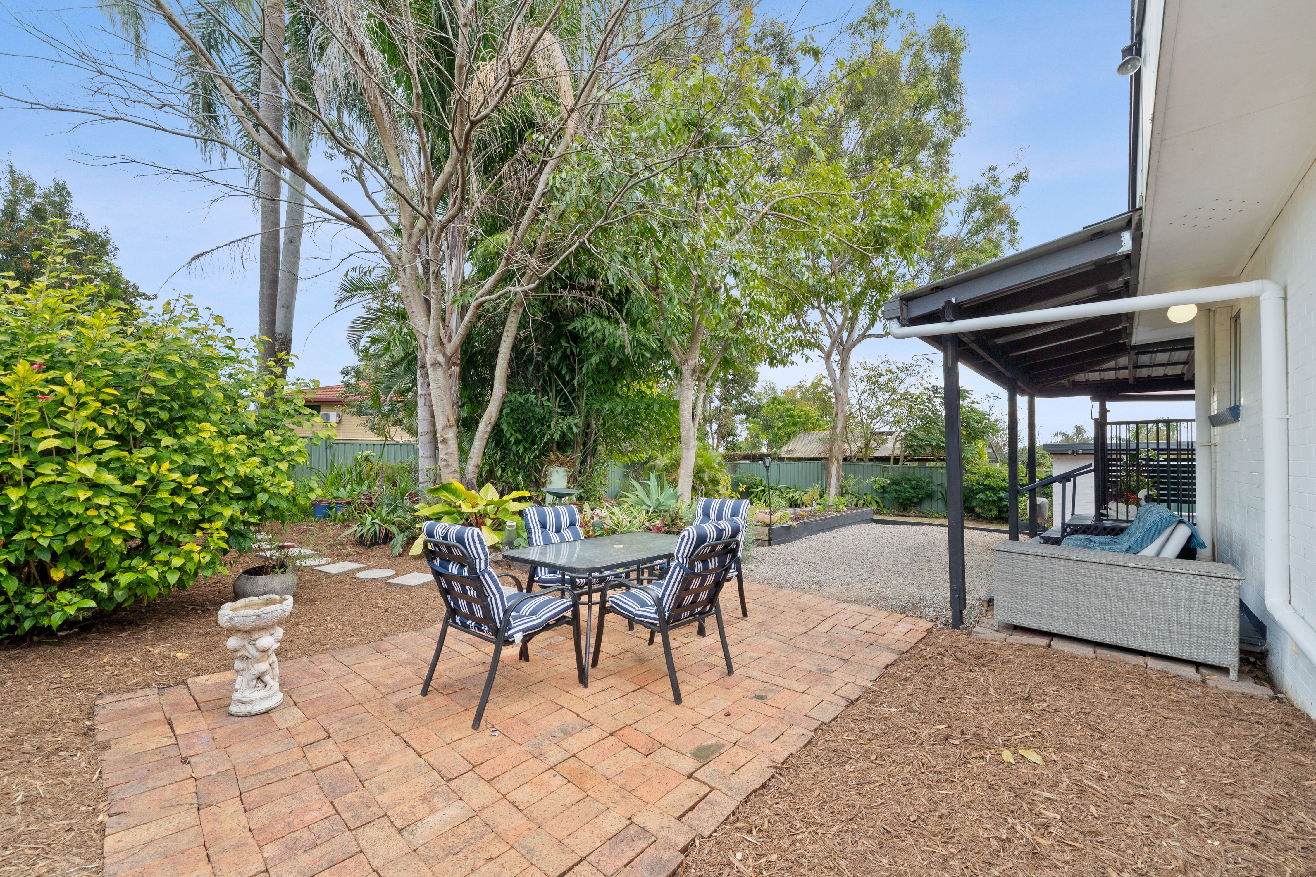 7 Amaroo Rise — photo 16 of 21