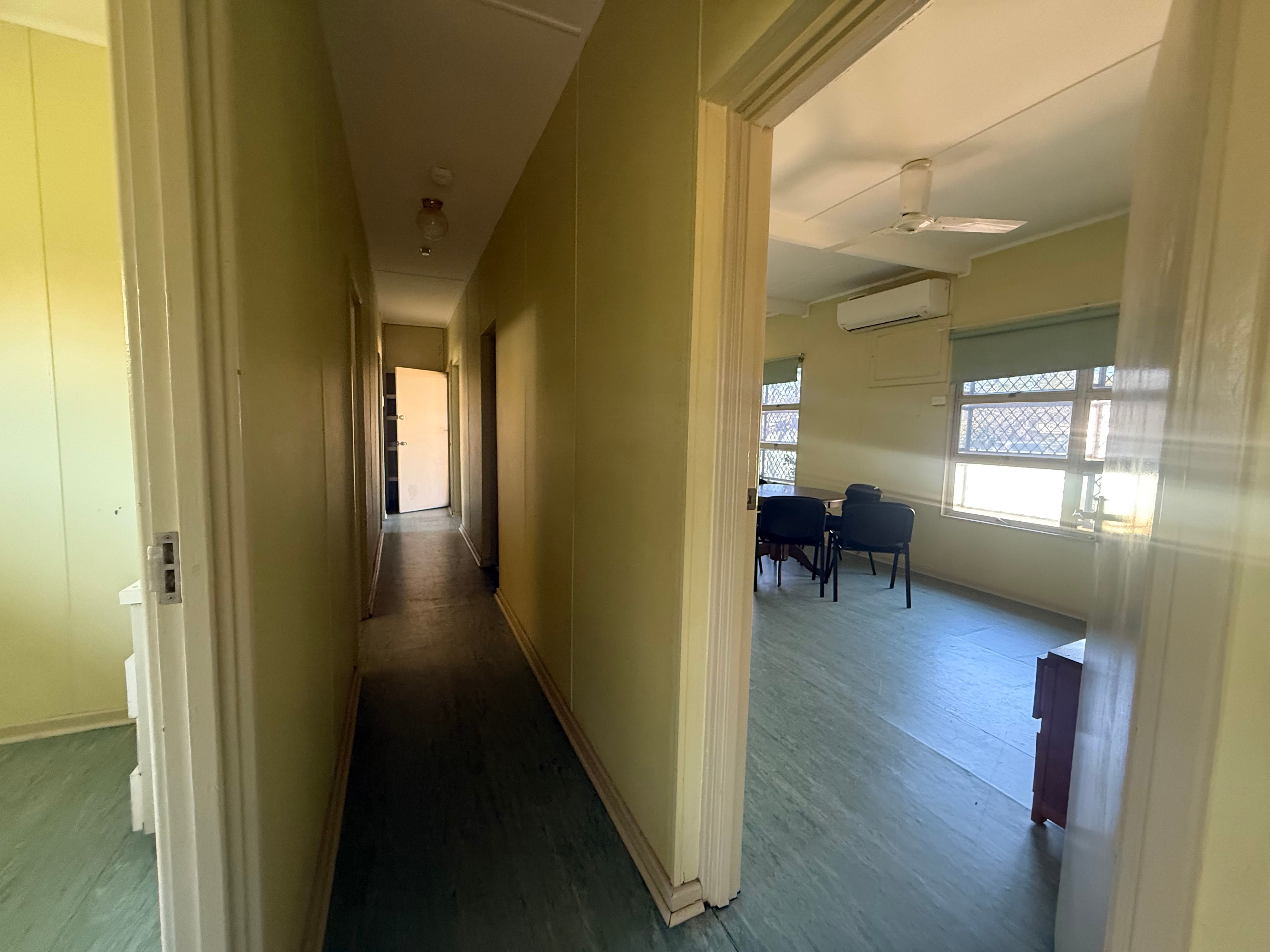 113 Rowan Street — photo 4 of 14