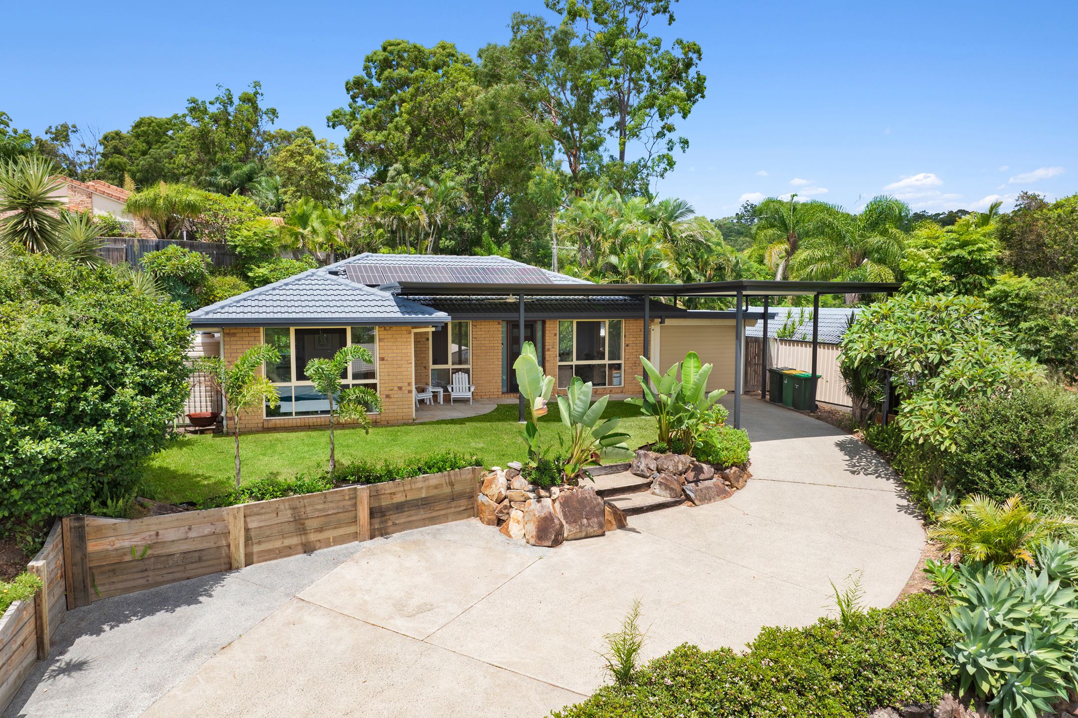 4 Macdougall Street, Highland Park, QLD 4211