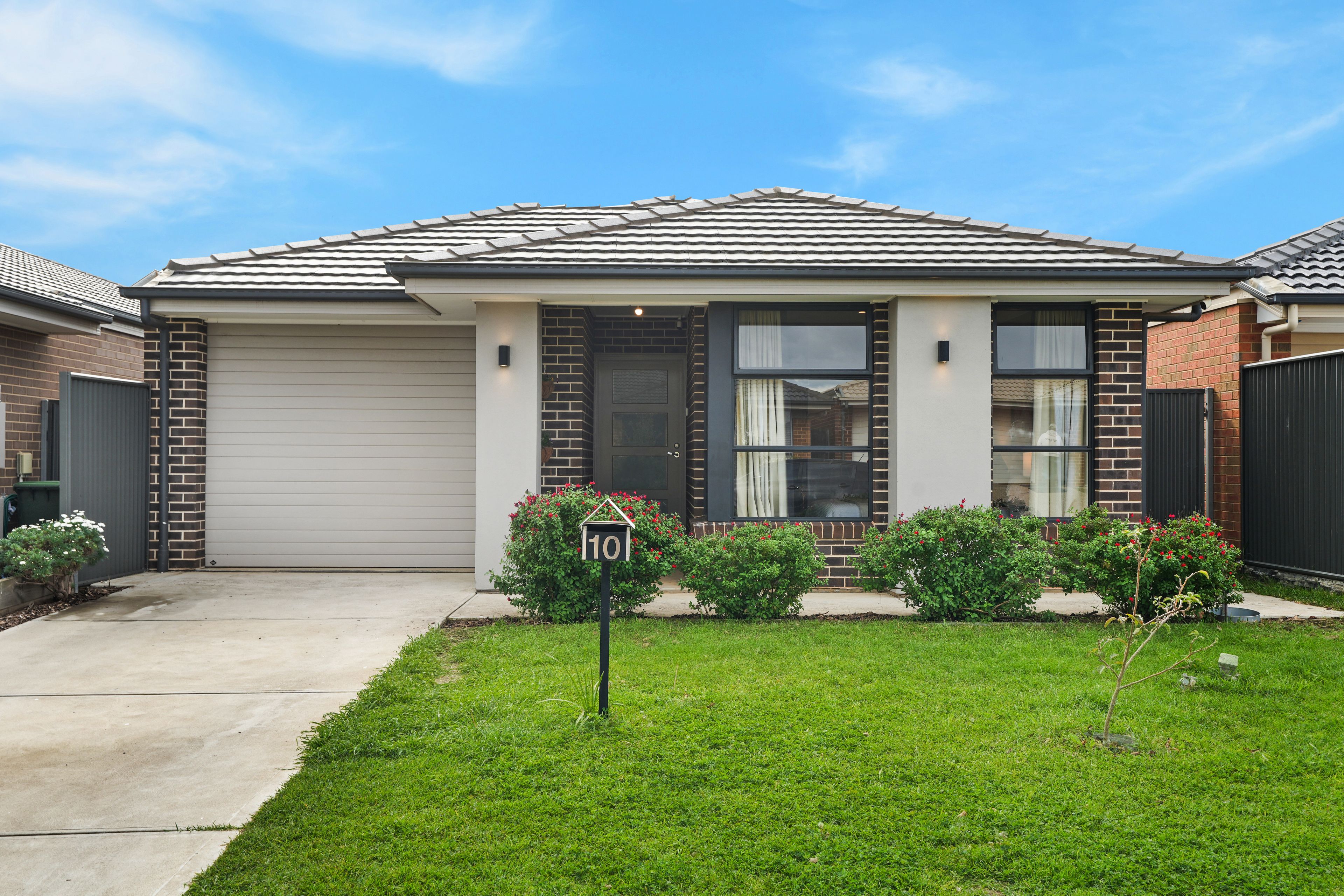 10 Highland Circuit — photo from Ray White Gawler East