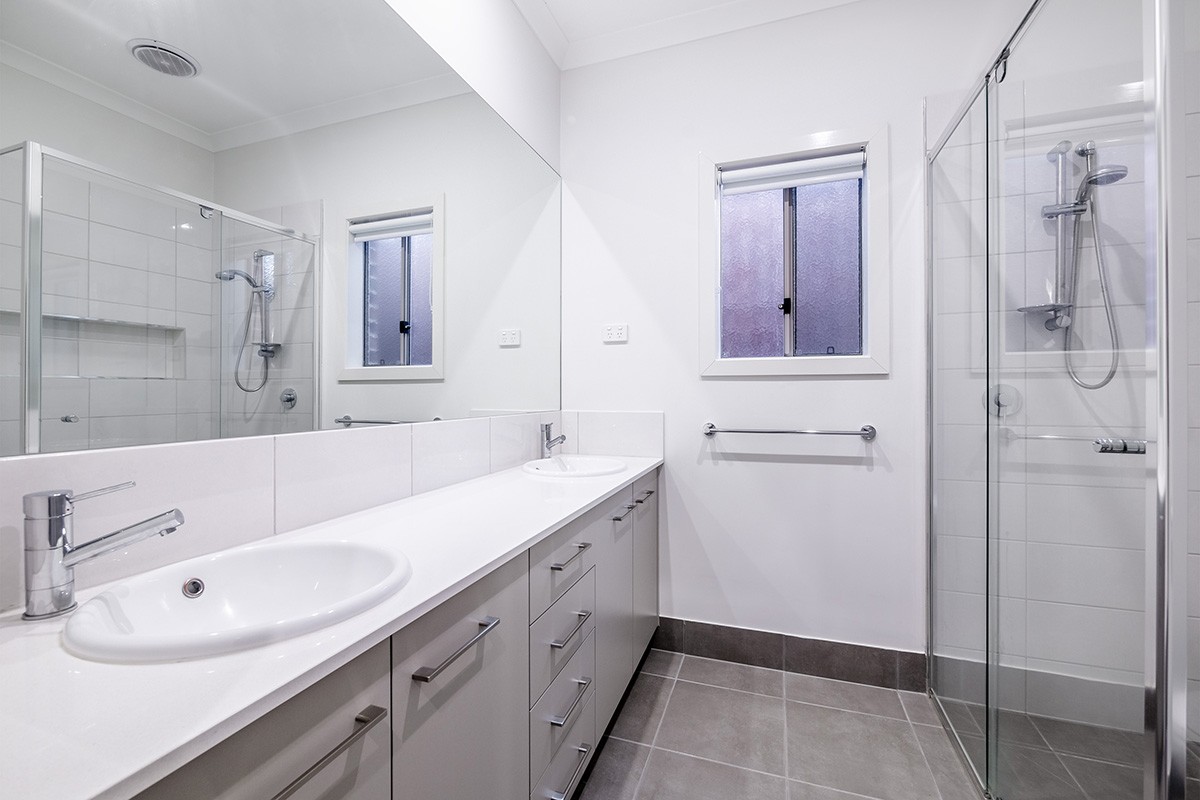 22 Turano Way, Clyde North, VIC 3978