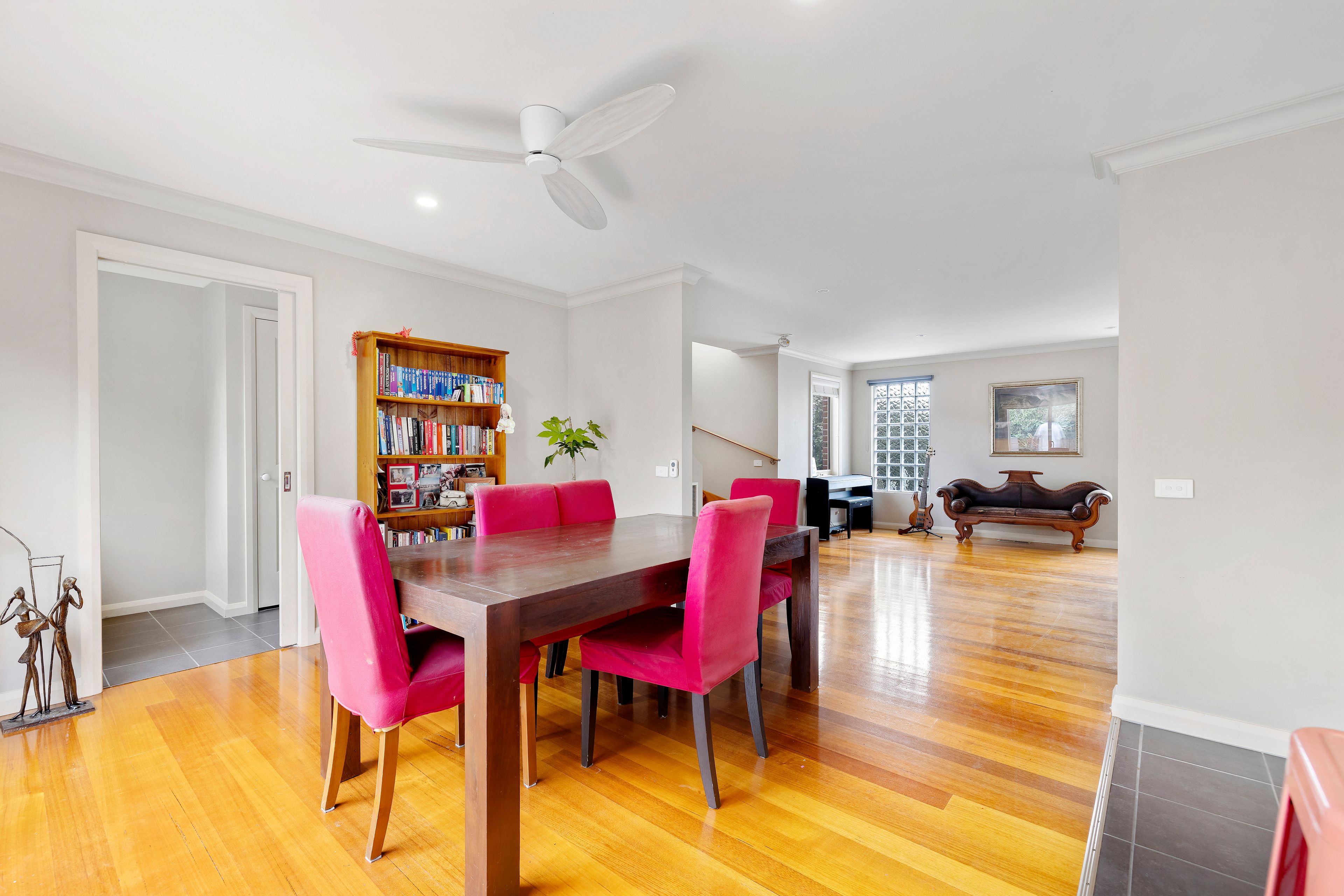 2/15 Stonehaven Avenue — photo 8 of 18