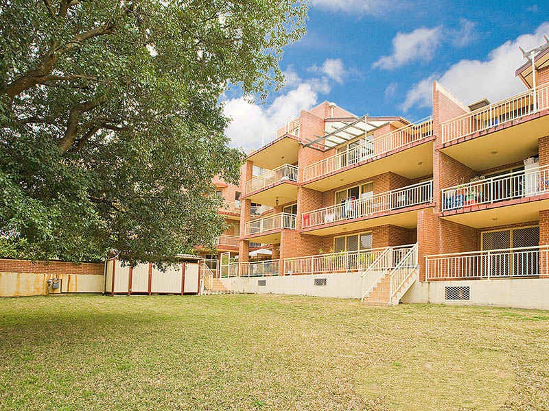 23/2-8 SHORT Road, Riverwood, NSW 2210