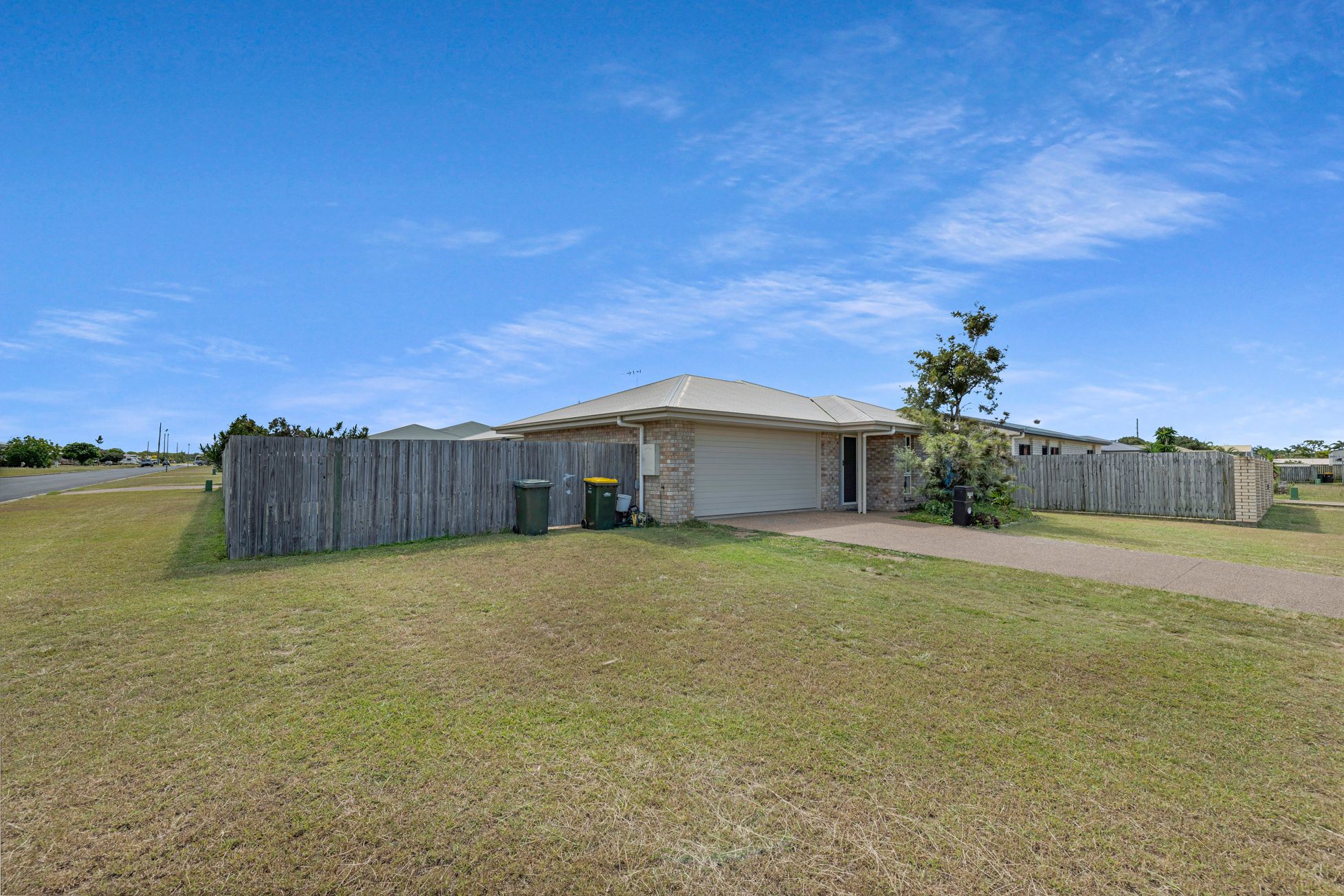 24 Dawson Avenue, Thabeban, QLD 4670