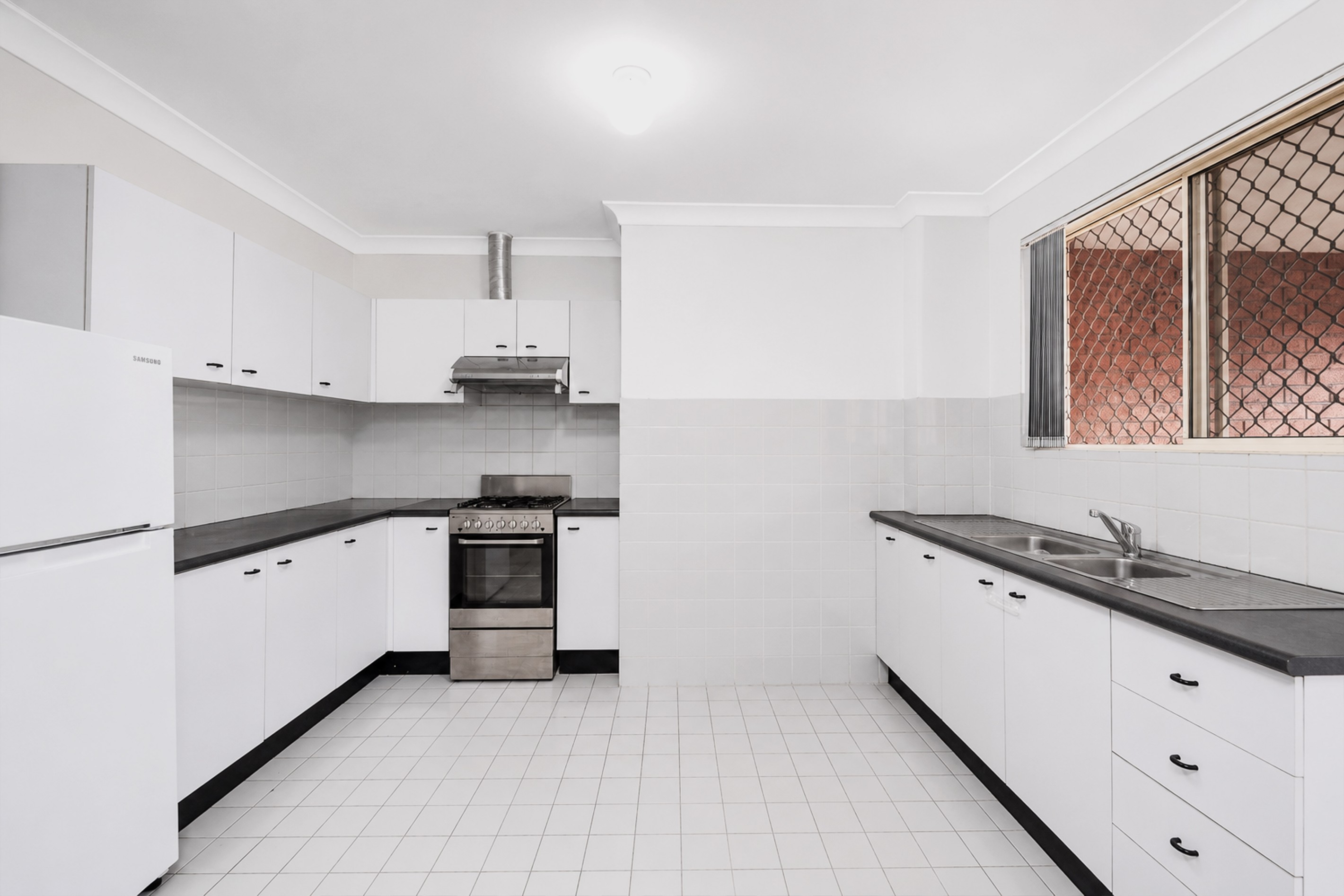 15/6 Myrtle Road, Bankstown, NSW 2200