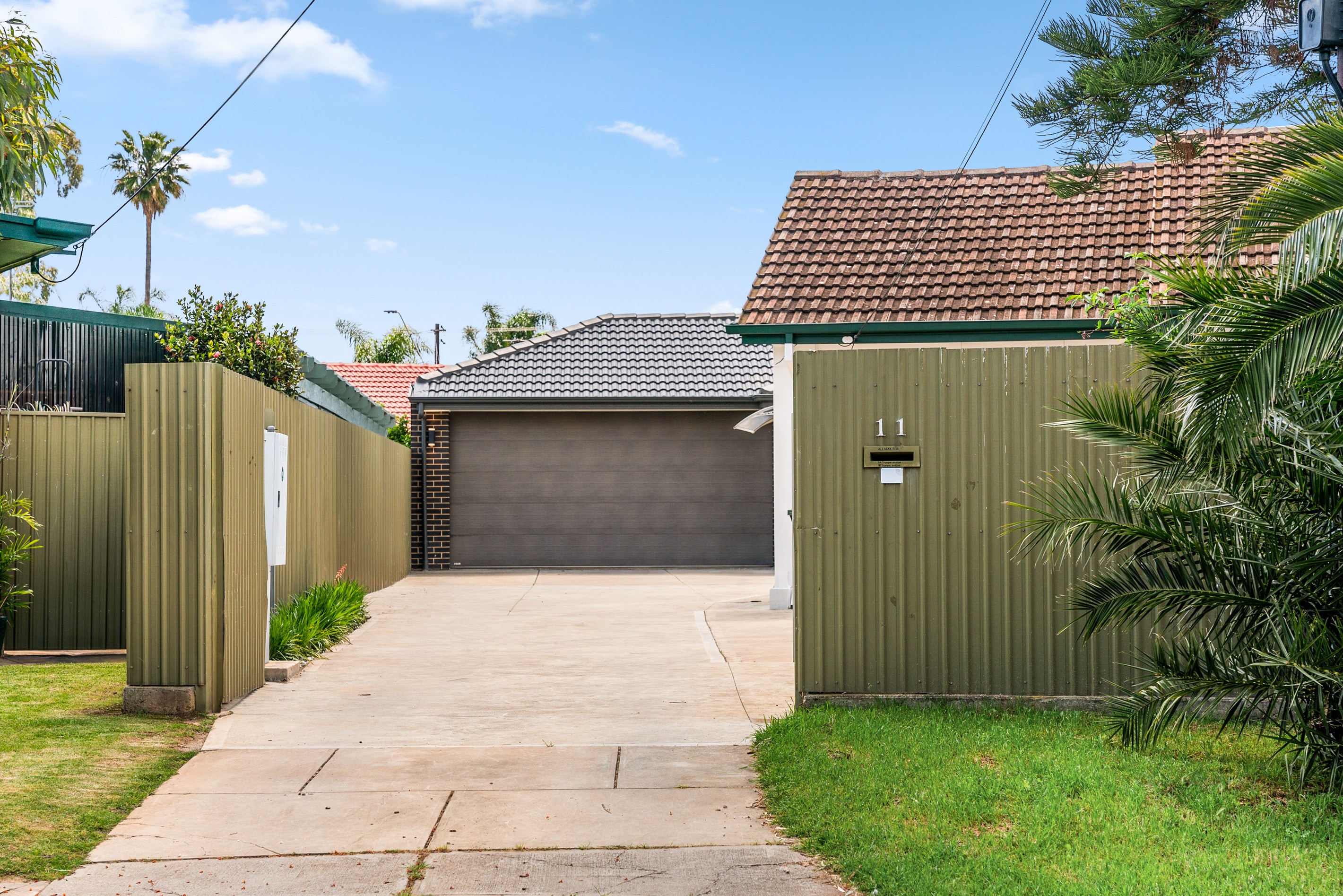 11B Trumper Avenue, Parafield Gardens, SA 5107