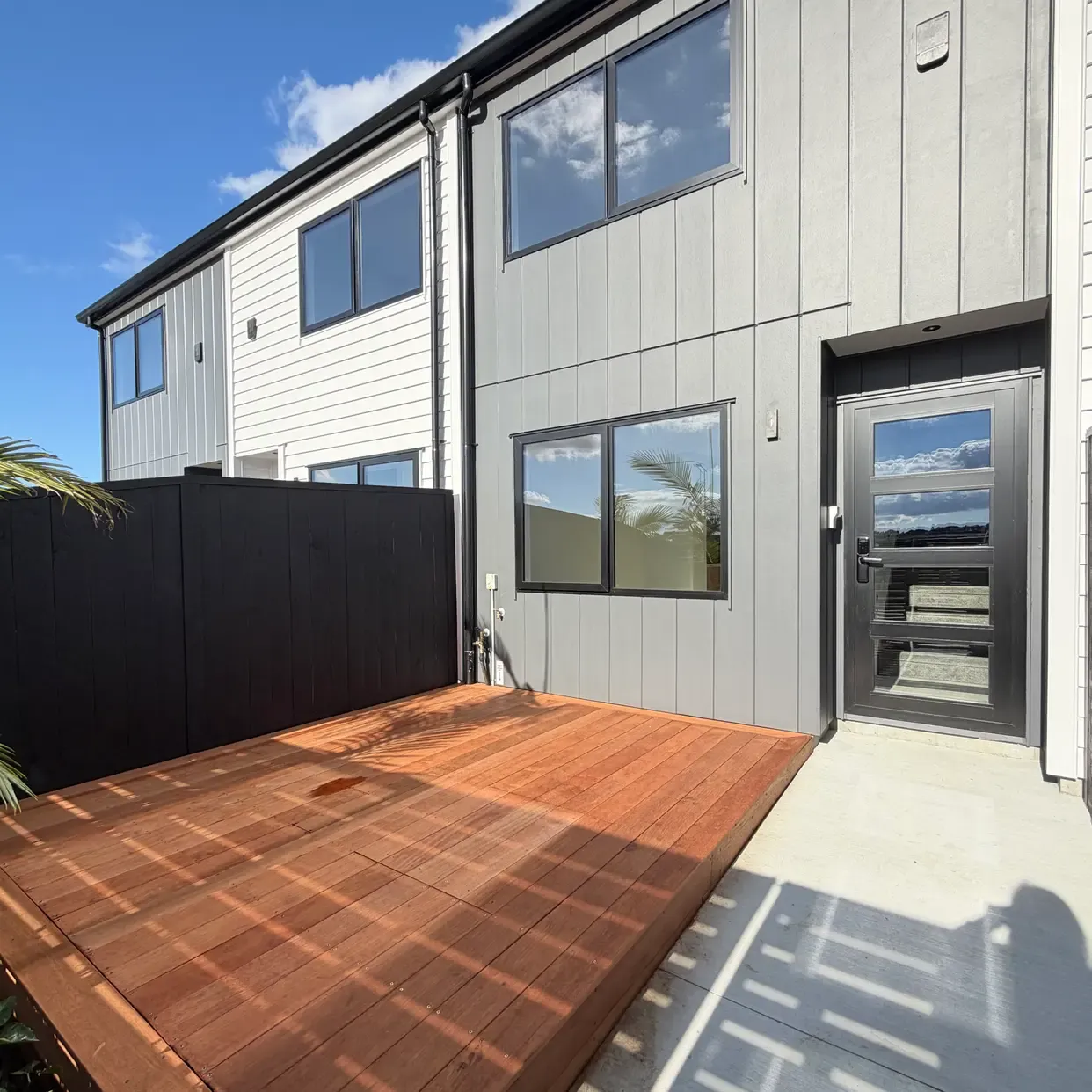 2/75 Te Taruna Drive, Milldale, Rodney