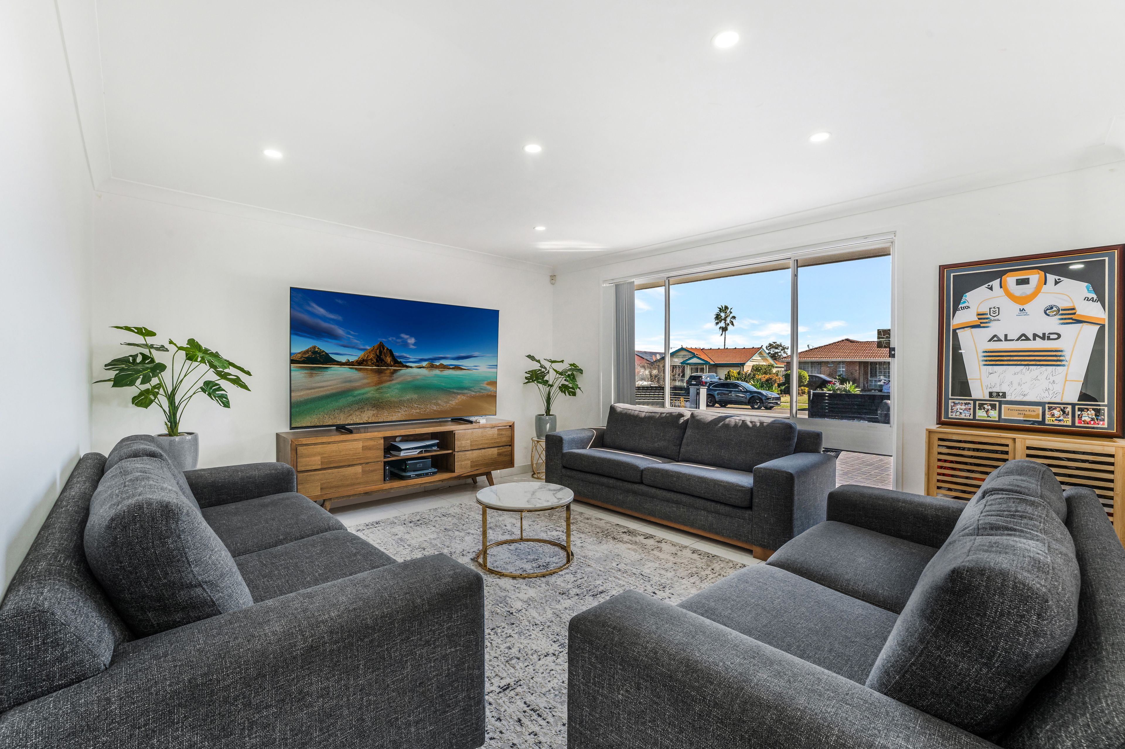 110 Falcon Circuit, Green Valley, NSW 2168 Sold House Ray White