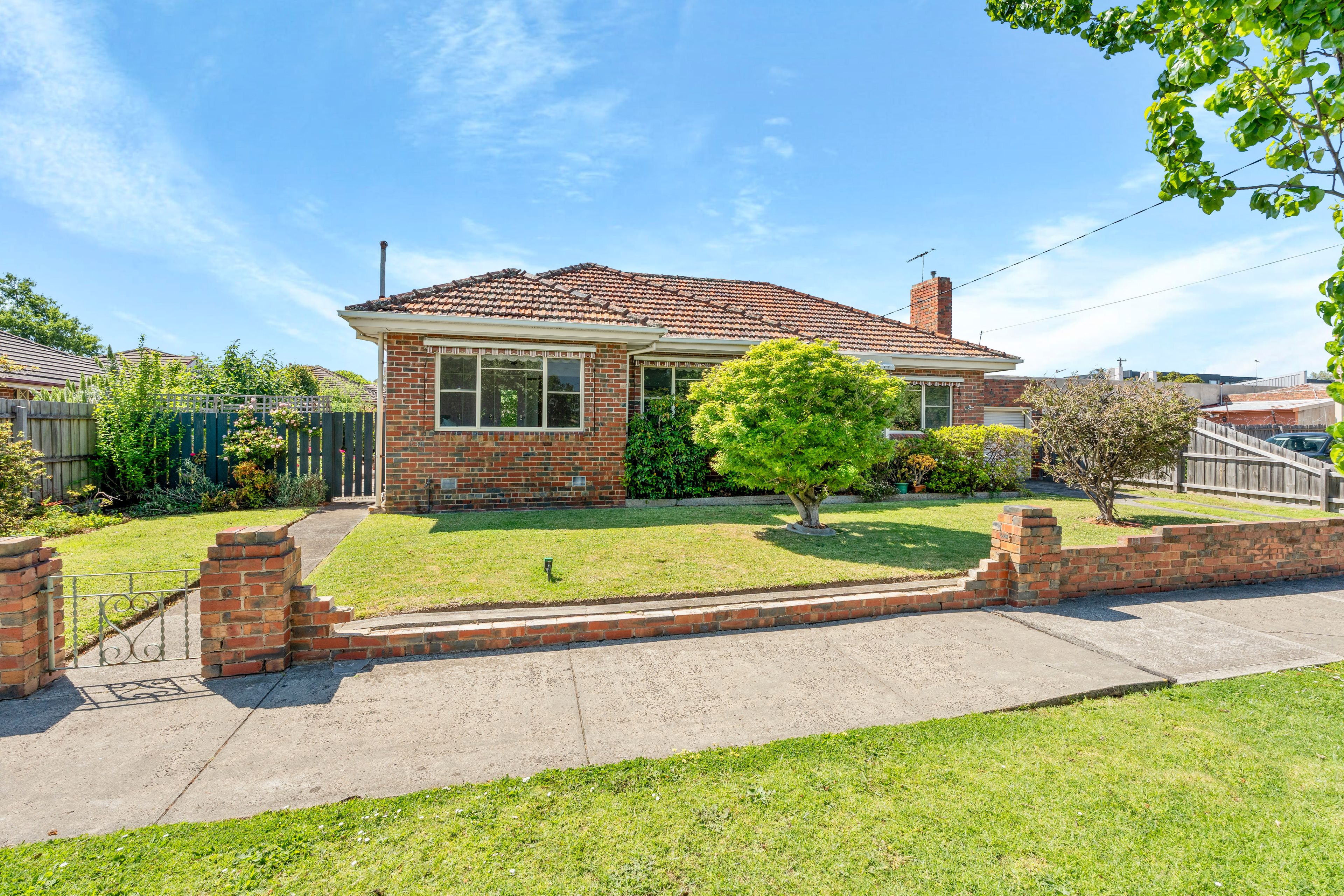 2 Compton Street , Reservoir VIC 3073