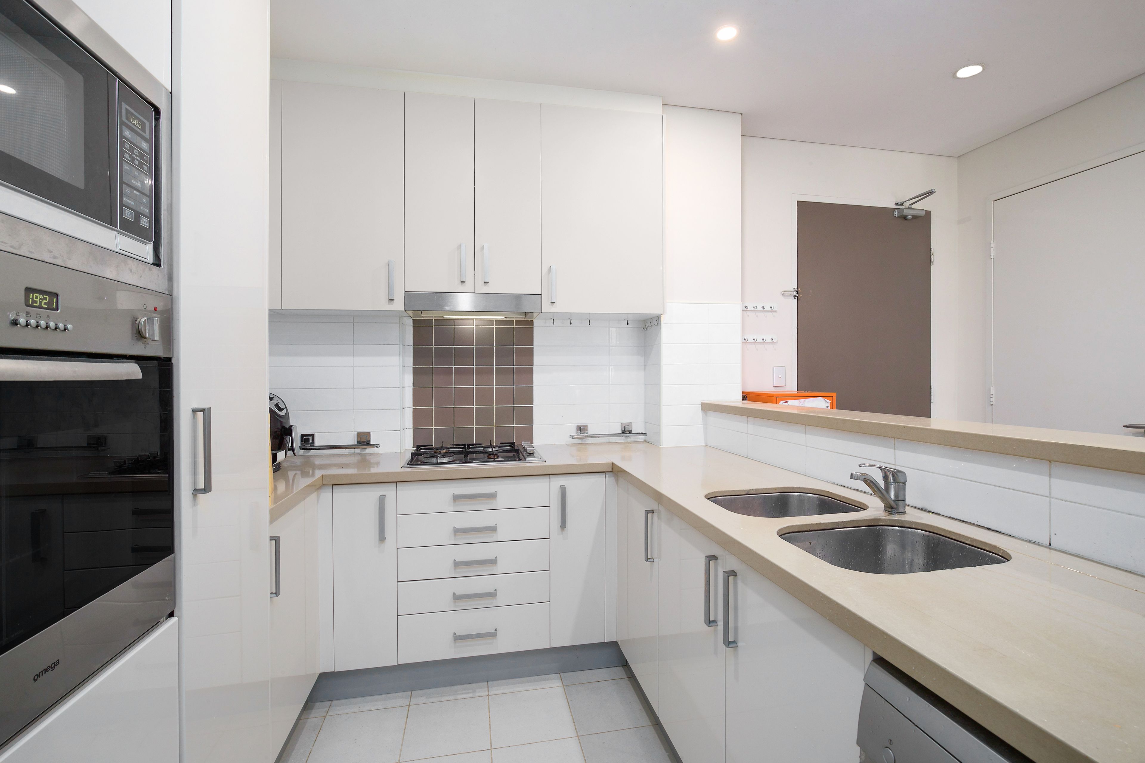 368/17-19 Memorial Avenue, St Ives, NSW 2075