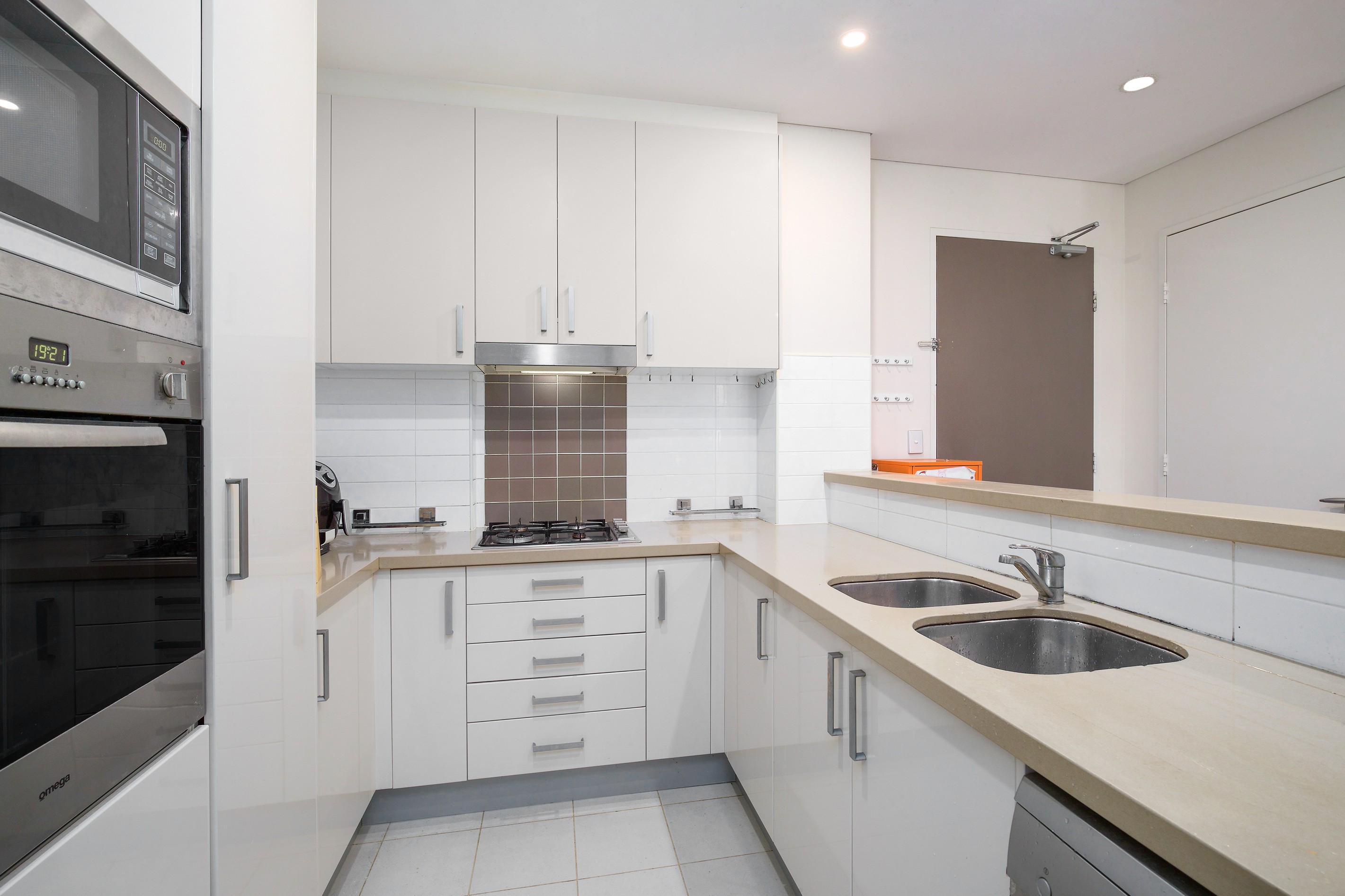 368/17-19 Memorial Avenue, St Ives, NSW 2075