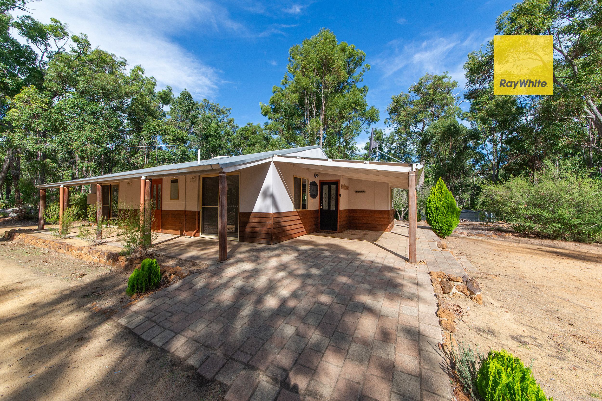 90 Leschenaultia Drive, Nannup, WA 6275 - Sold House - Ray White ...