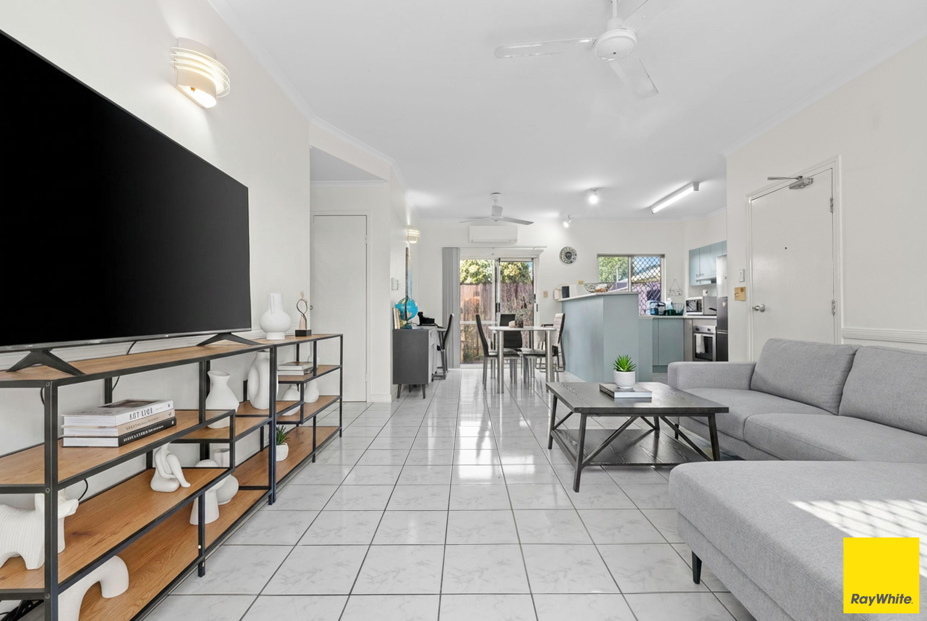 Woree, QLD 4868