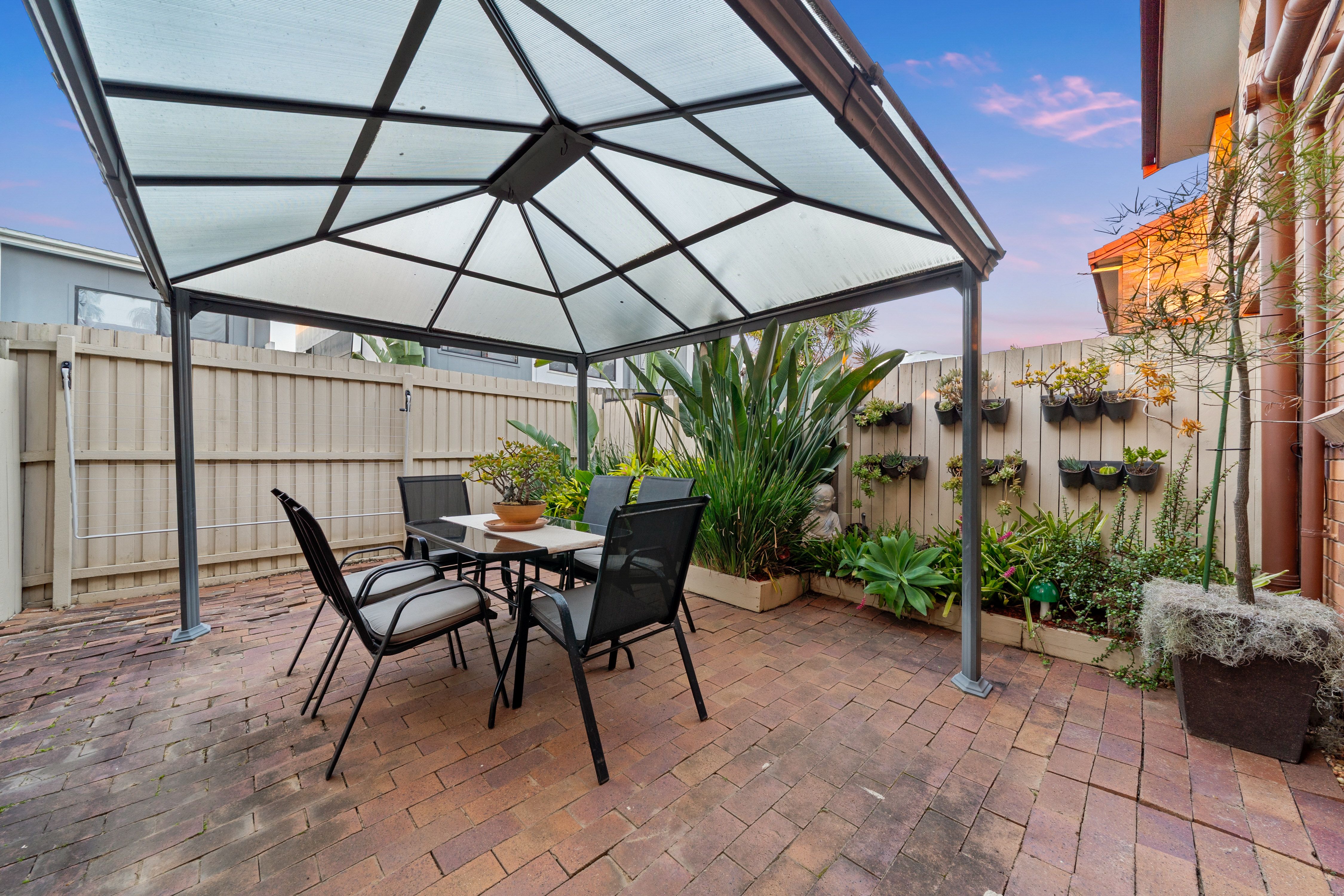 26/111 Barbaralla Drive — photo 8 of 21