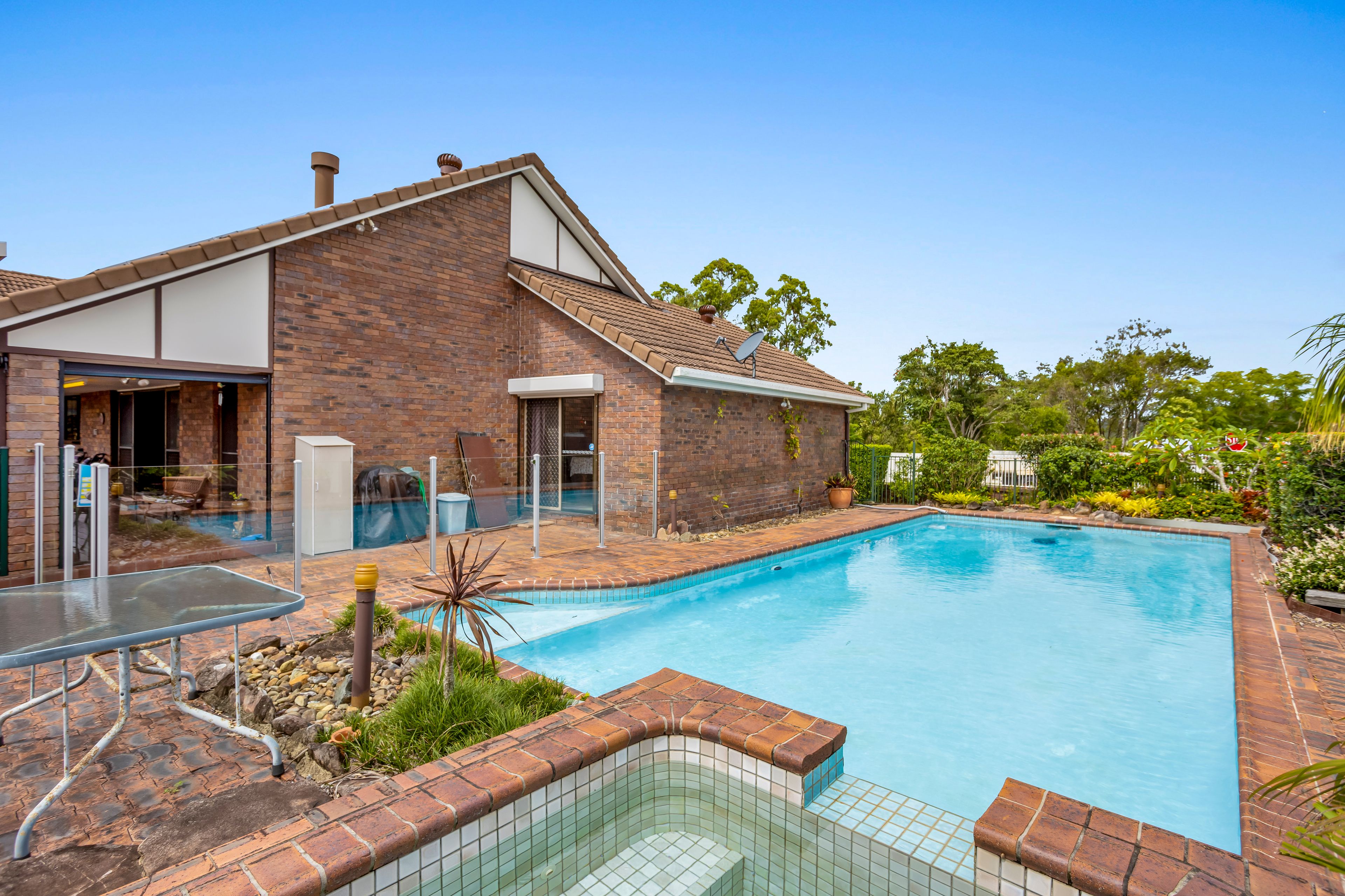 51 California Drive, Oxenford, QLD 4210