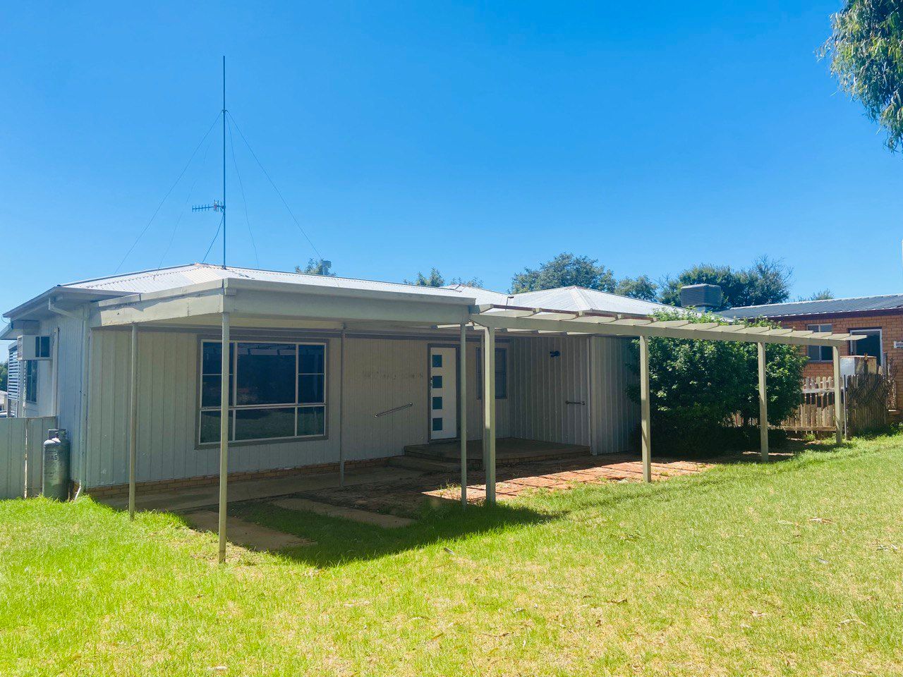 6 McGregor Street, Condobolin, NSW 2877