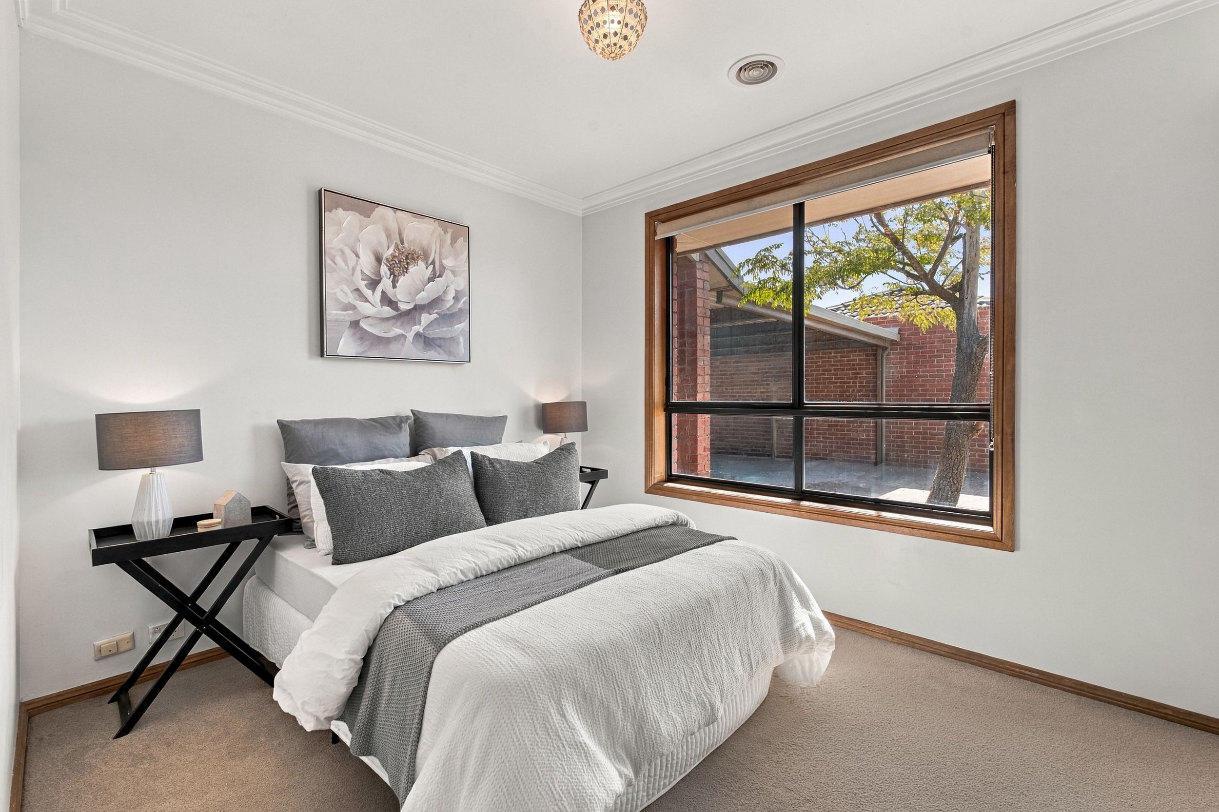 8 Caprice Court — photo 9 of 17
