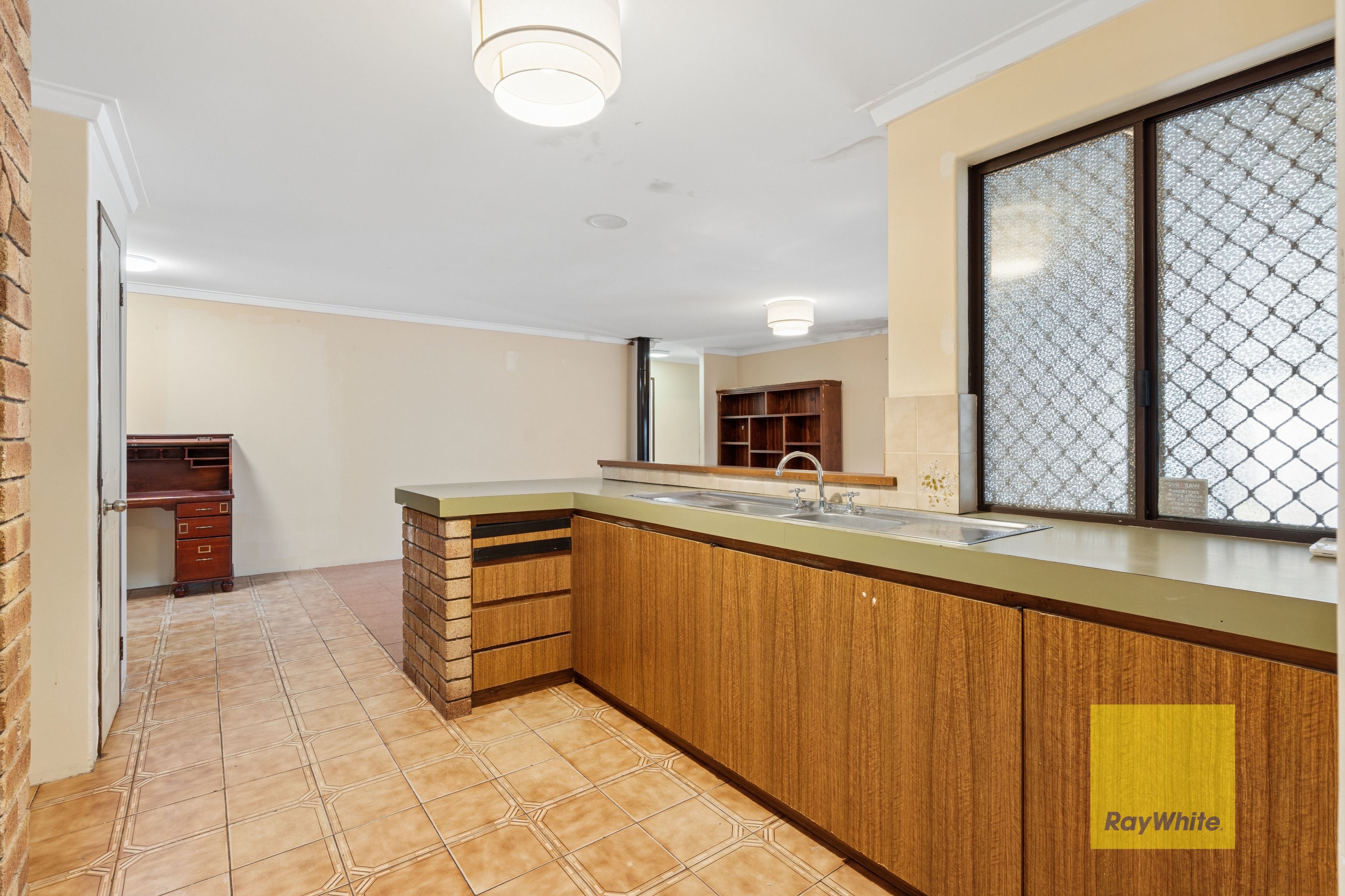 22 Miller Street — photo 4 of 30
