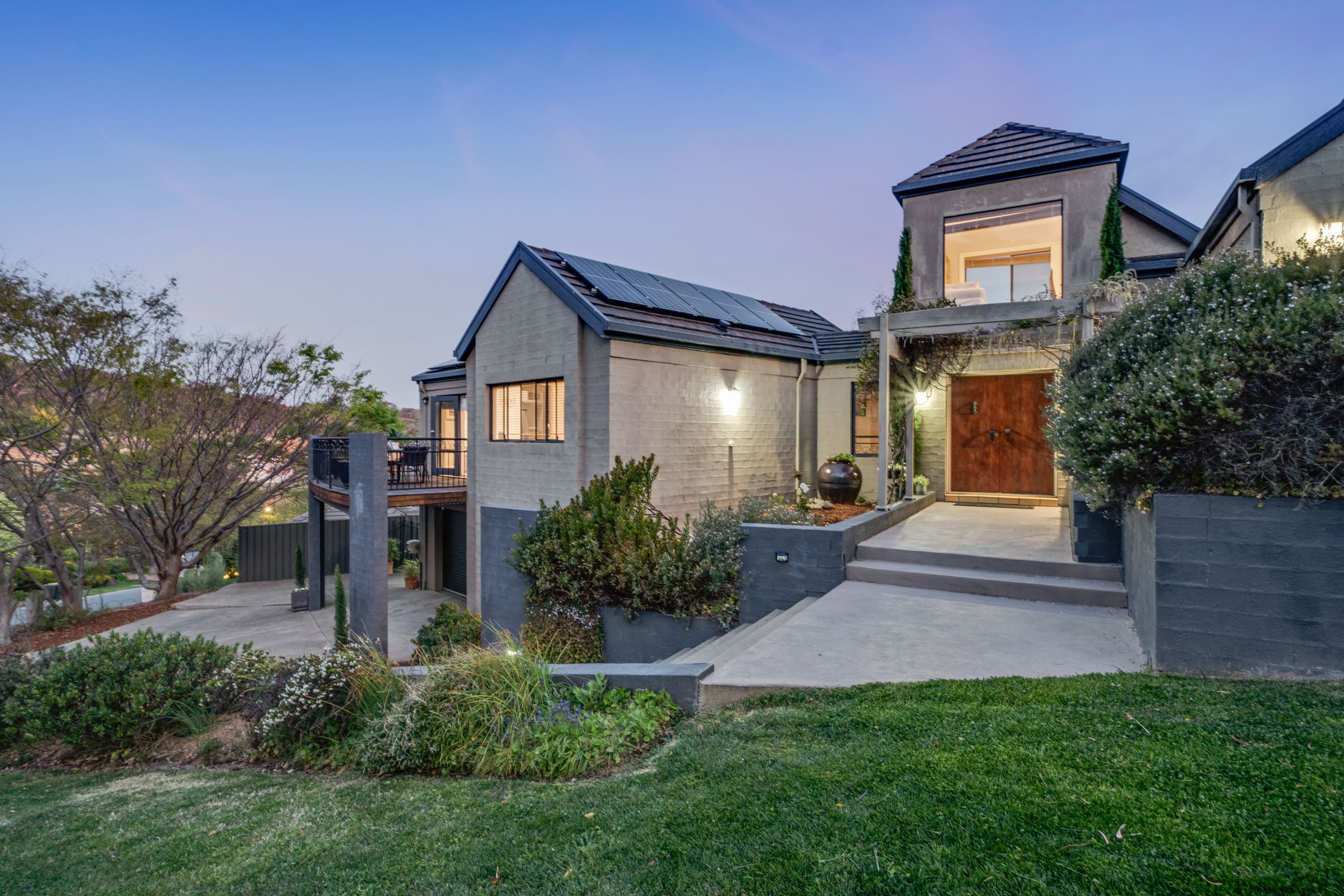 21A Sparkes Close, Fadden, ACT 2904