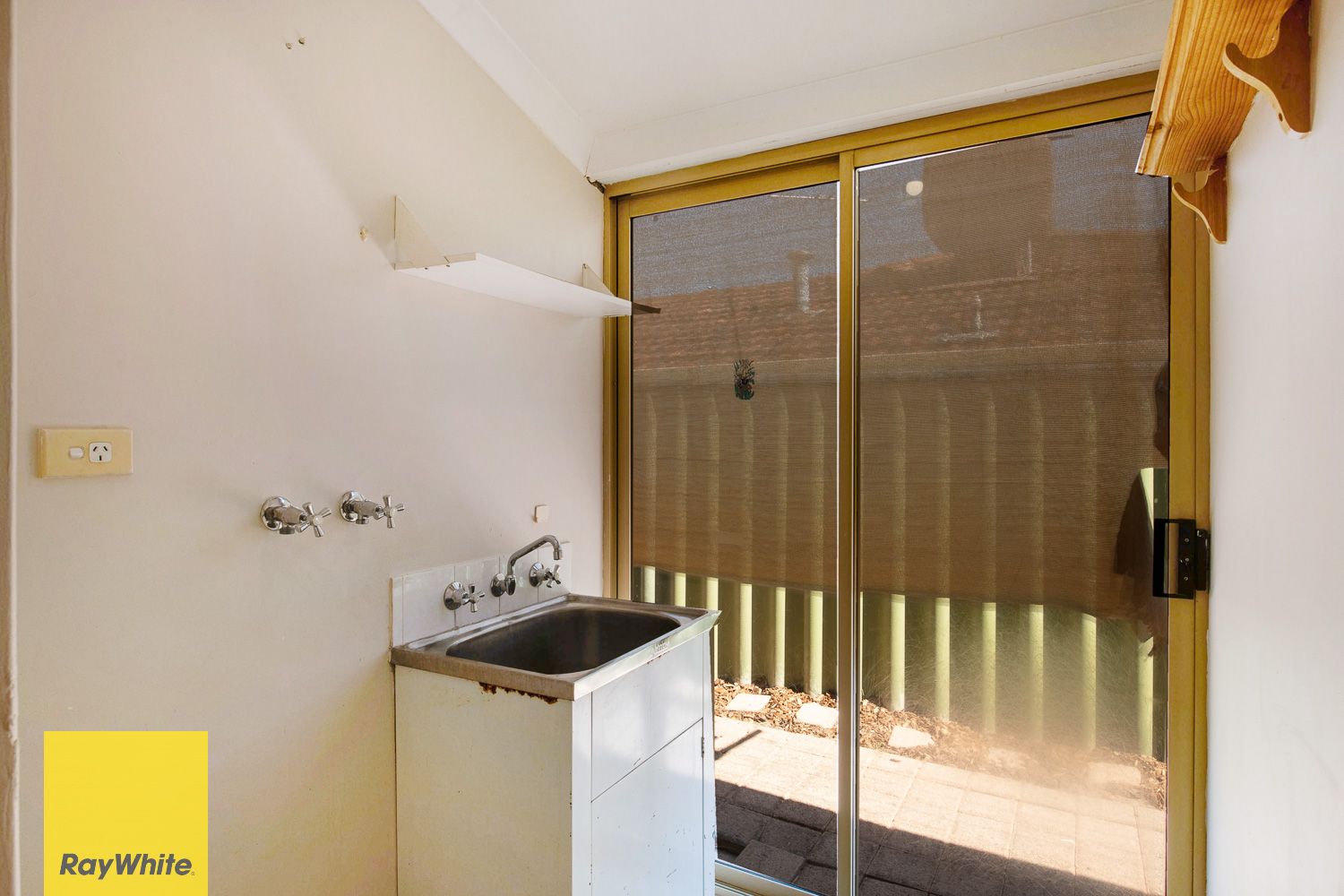 6 Speargrass Close — photo 13 of 15