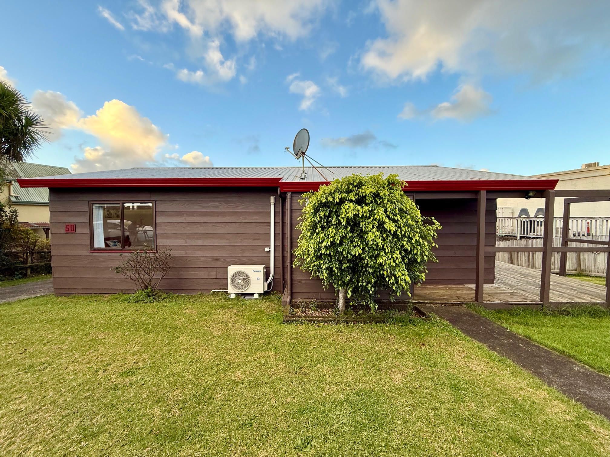 58 Bow Street, Raglan, Waikato District