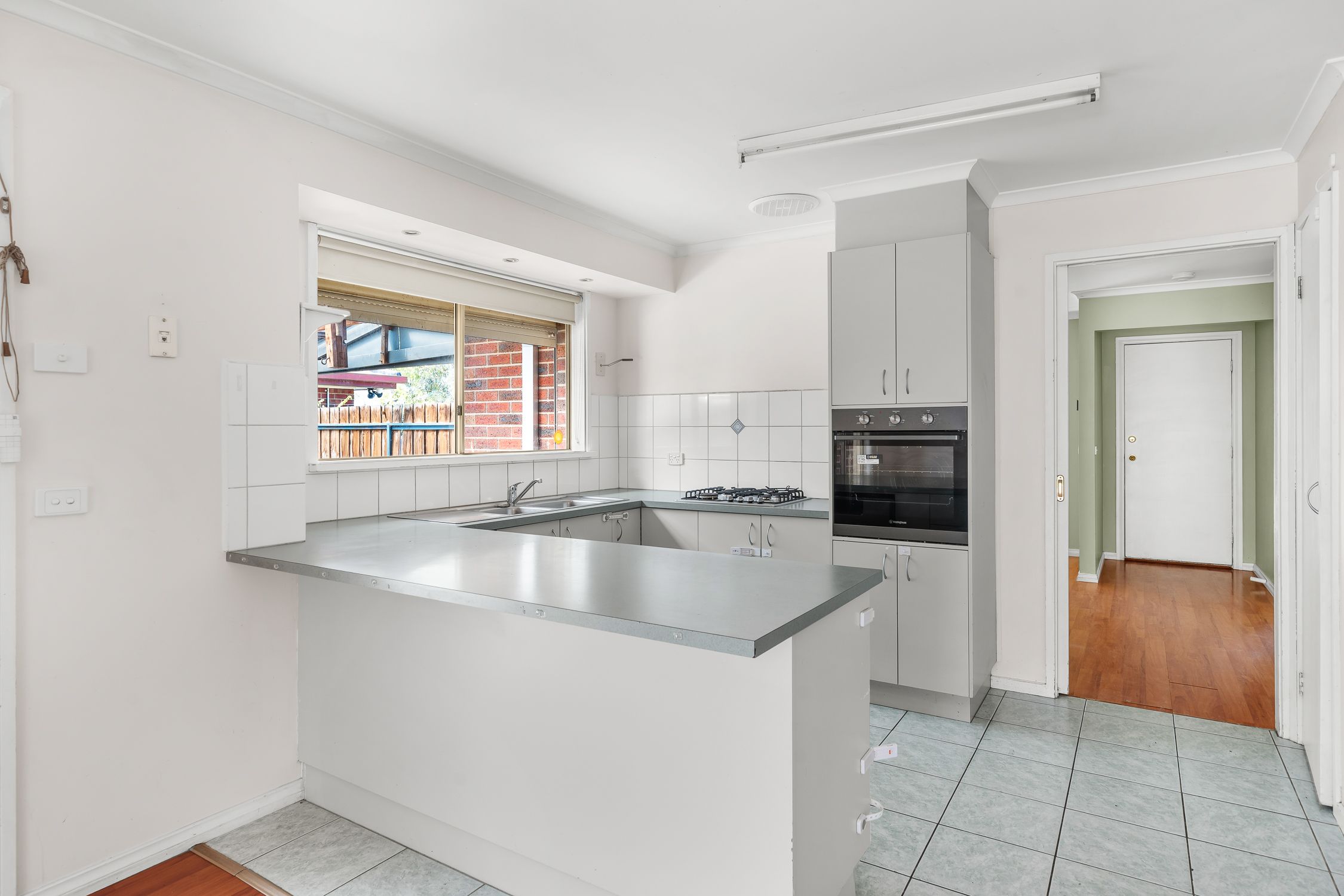 8 Claire Close — photo 6 of 12