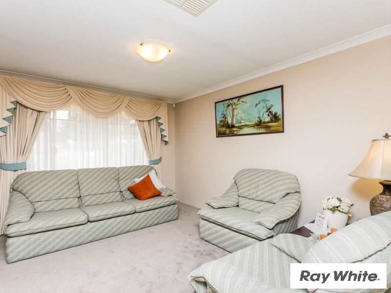 10 Woolmers Loop, Landsdale, WA 6065
