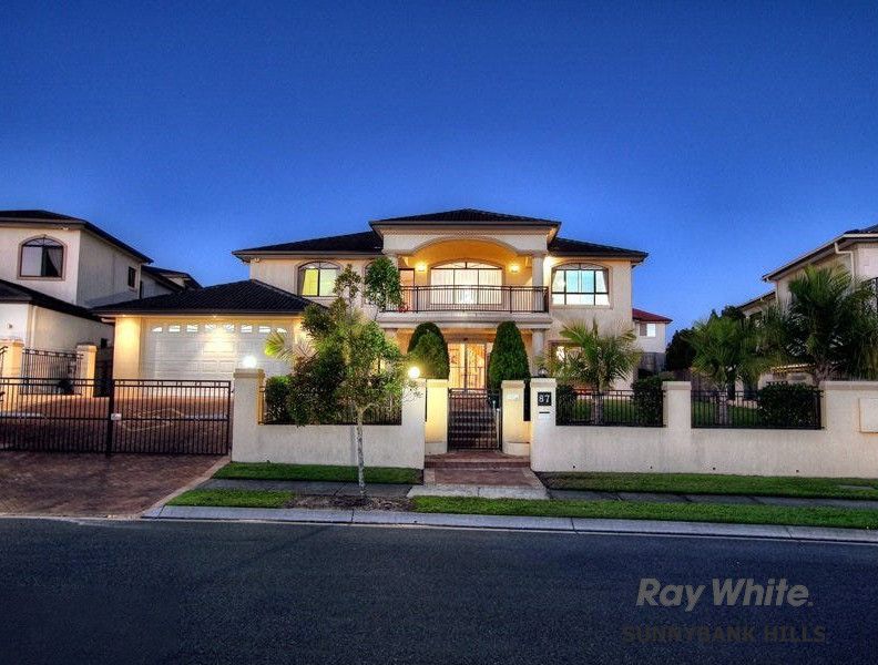 87 The Parkway, Stretton QLD 4116