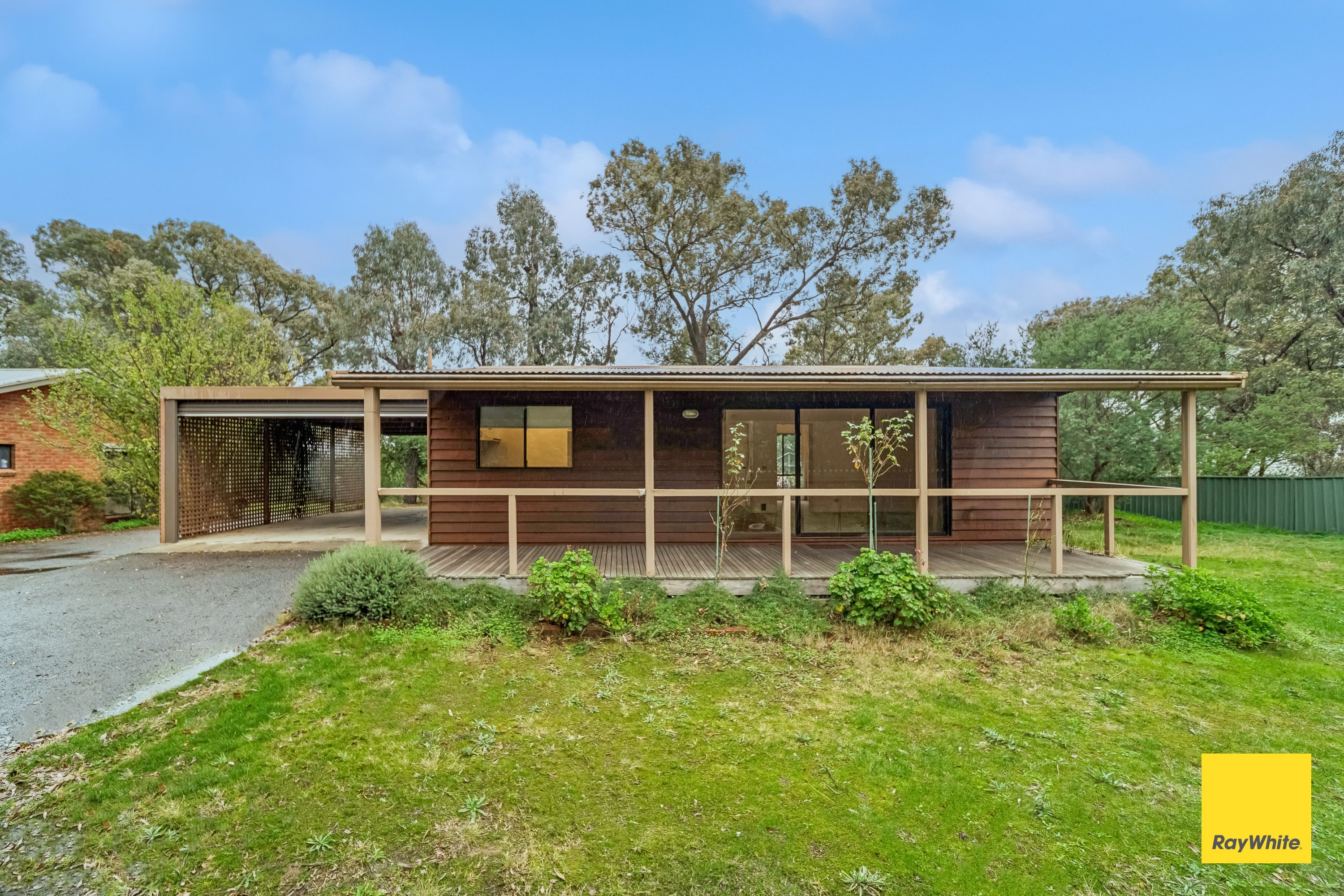 18 Wirrana Street, Quarry Hill, VIC 3550