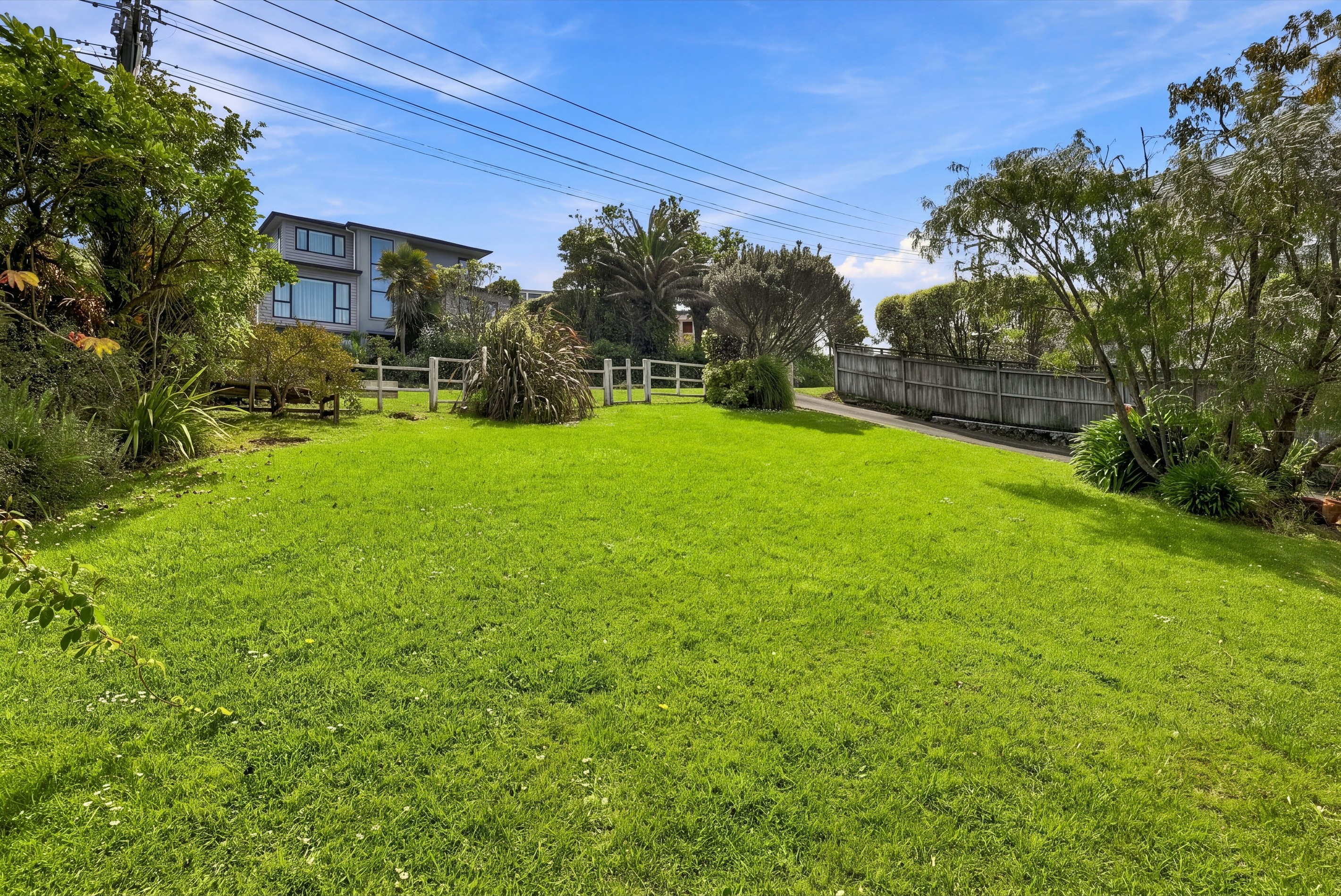 1/8 Wolsley Avenue, Milford, North Shore City