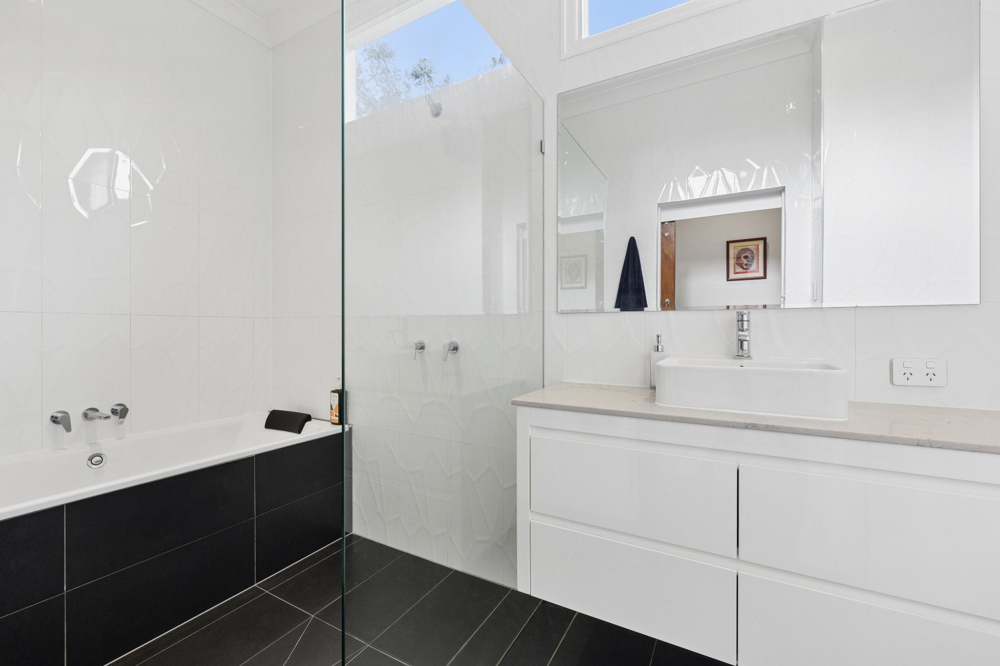 27 Dowse Street — photo 18 of 23