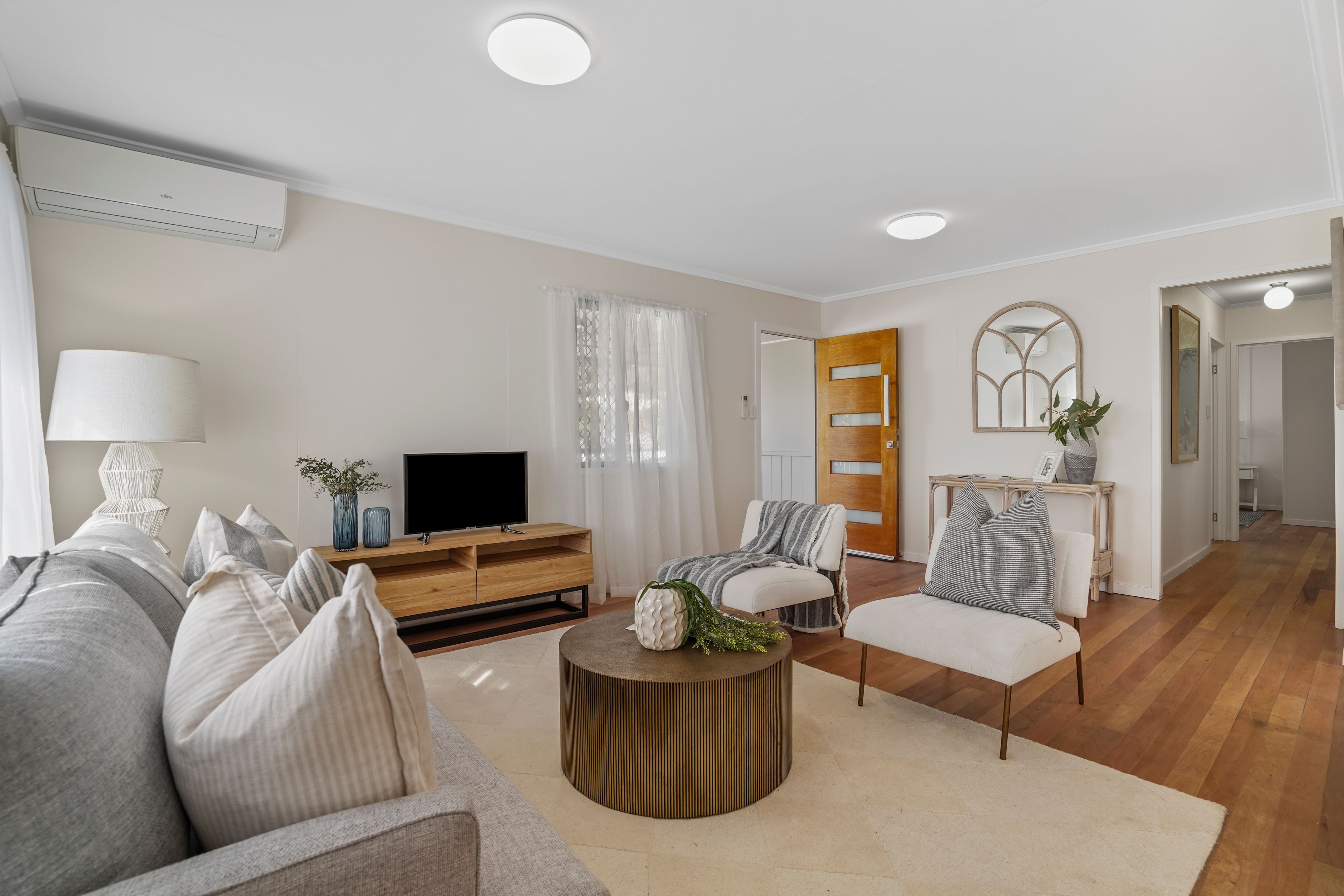 47 Libra Street — photo 4 of 17