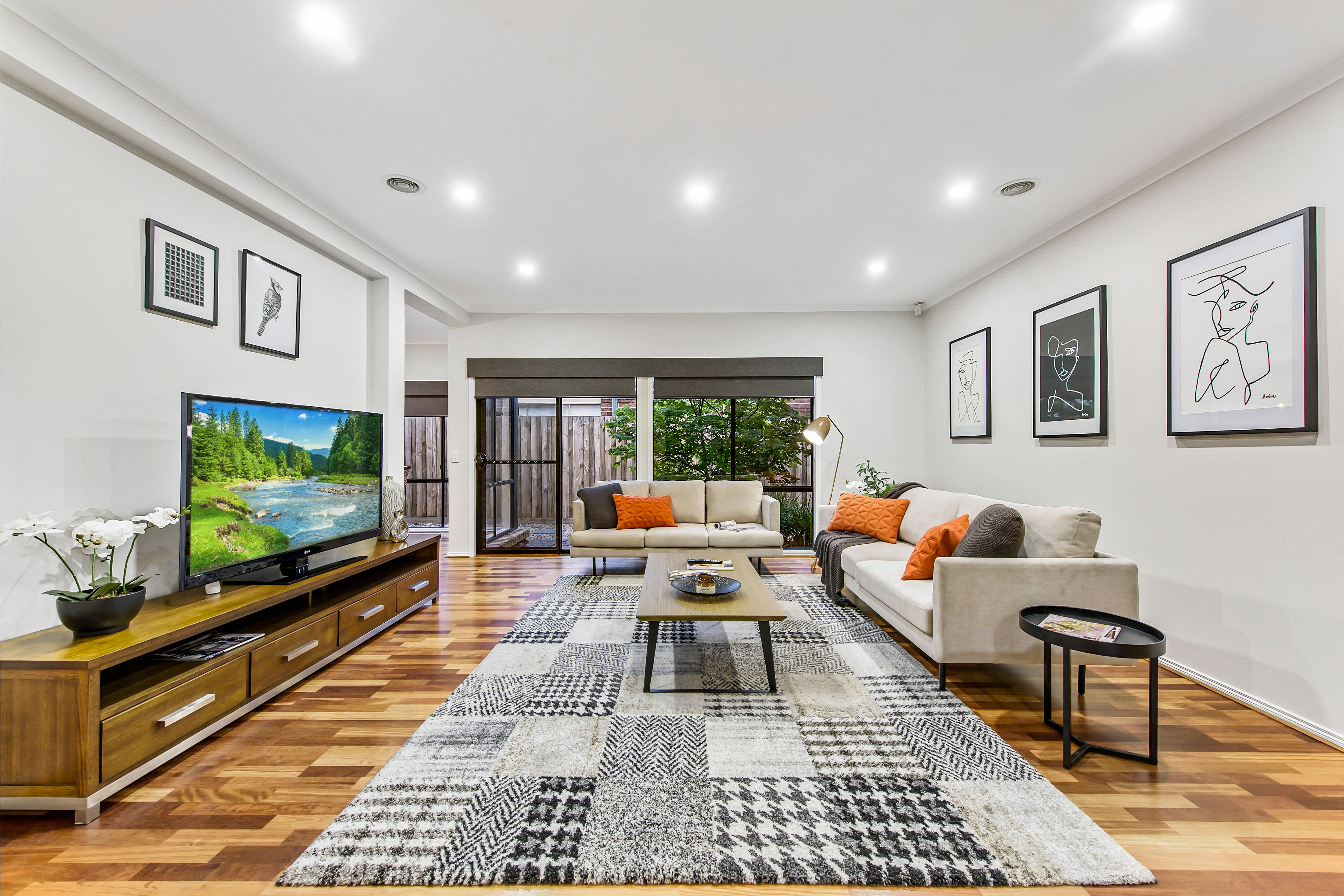 34 Loddon Drive, Taylors Hill, VIC 3037