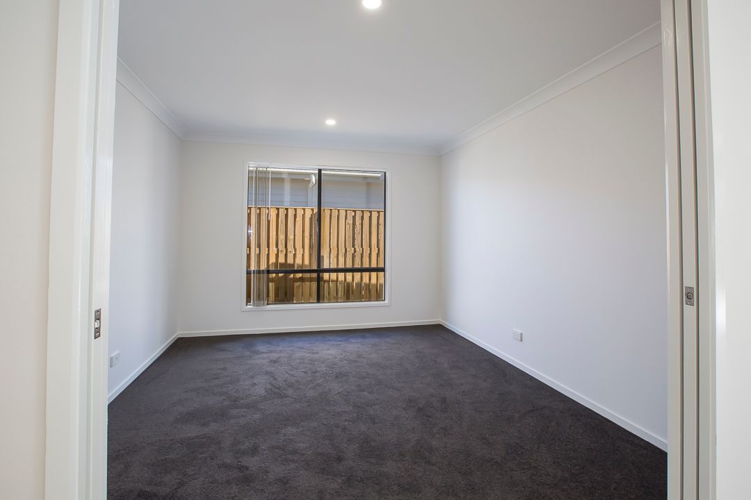 14 Sky Crescent, Pimpama, QLD 4209