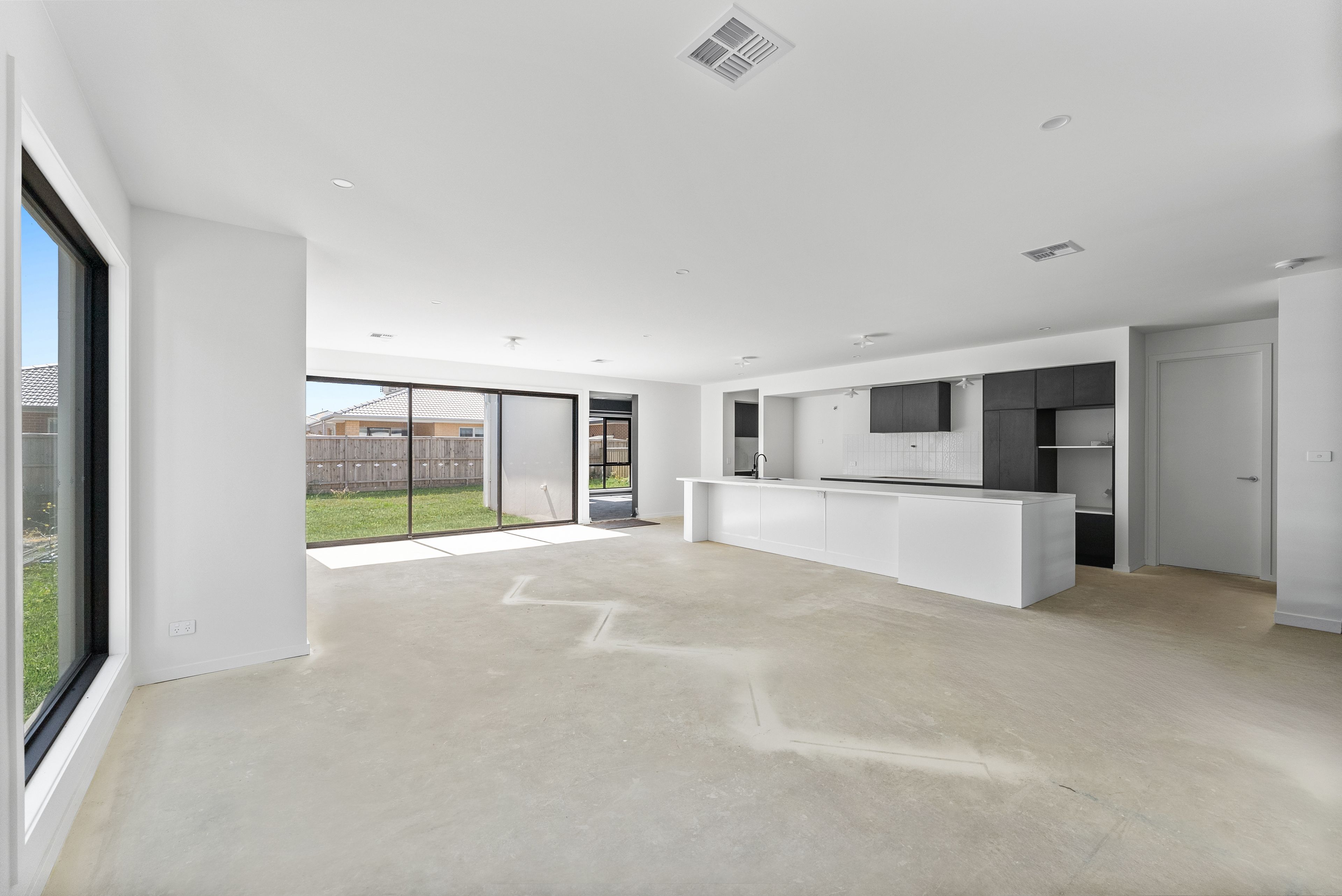 18 Merryvale Drive — photo 6 of 16