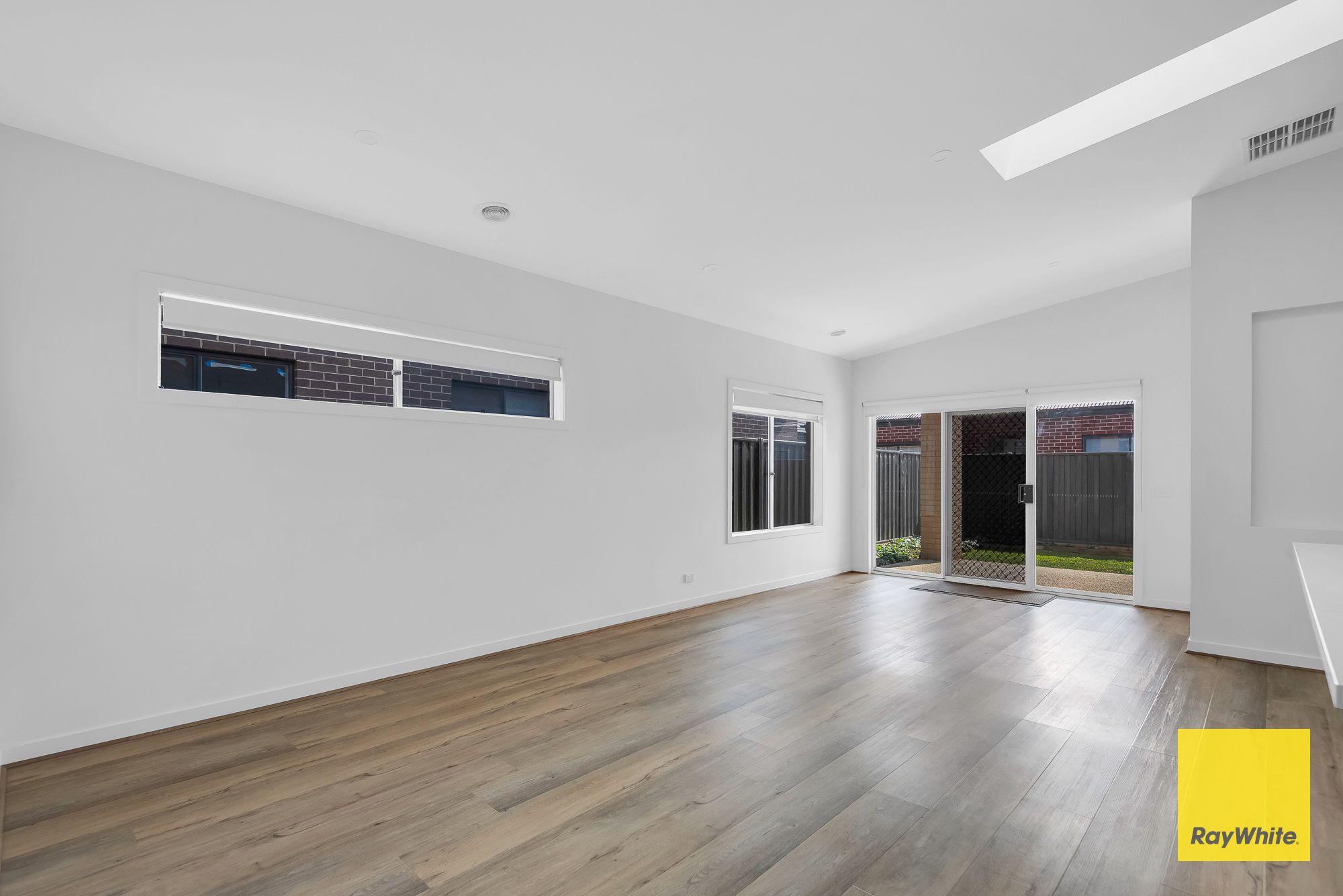 15 Merapi Grove, Truganina, VIC 3029