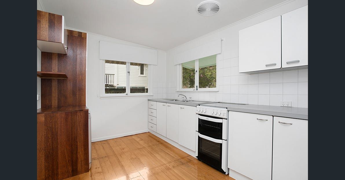 7 Stewart Avenue, Kalinga, QLD 4030