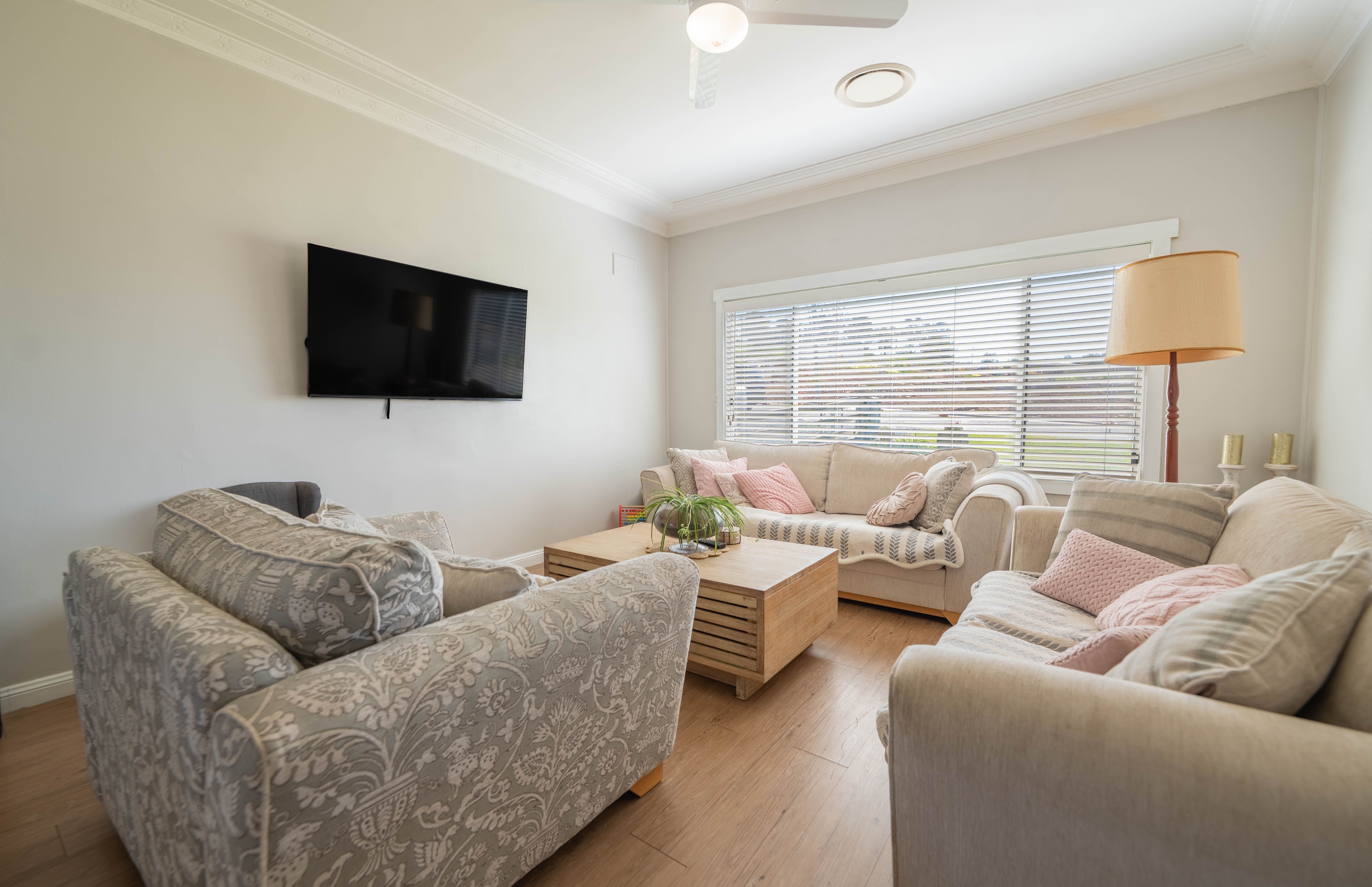 31 Rose Street — photo 3 of 18