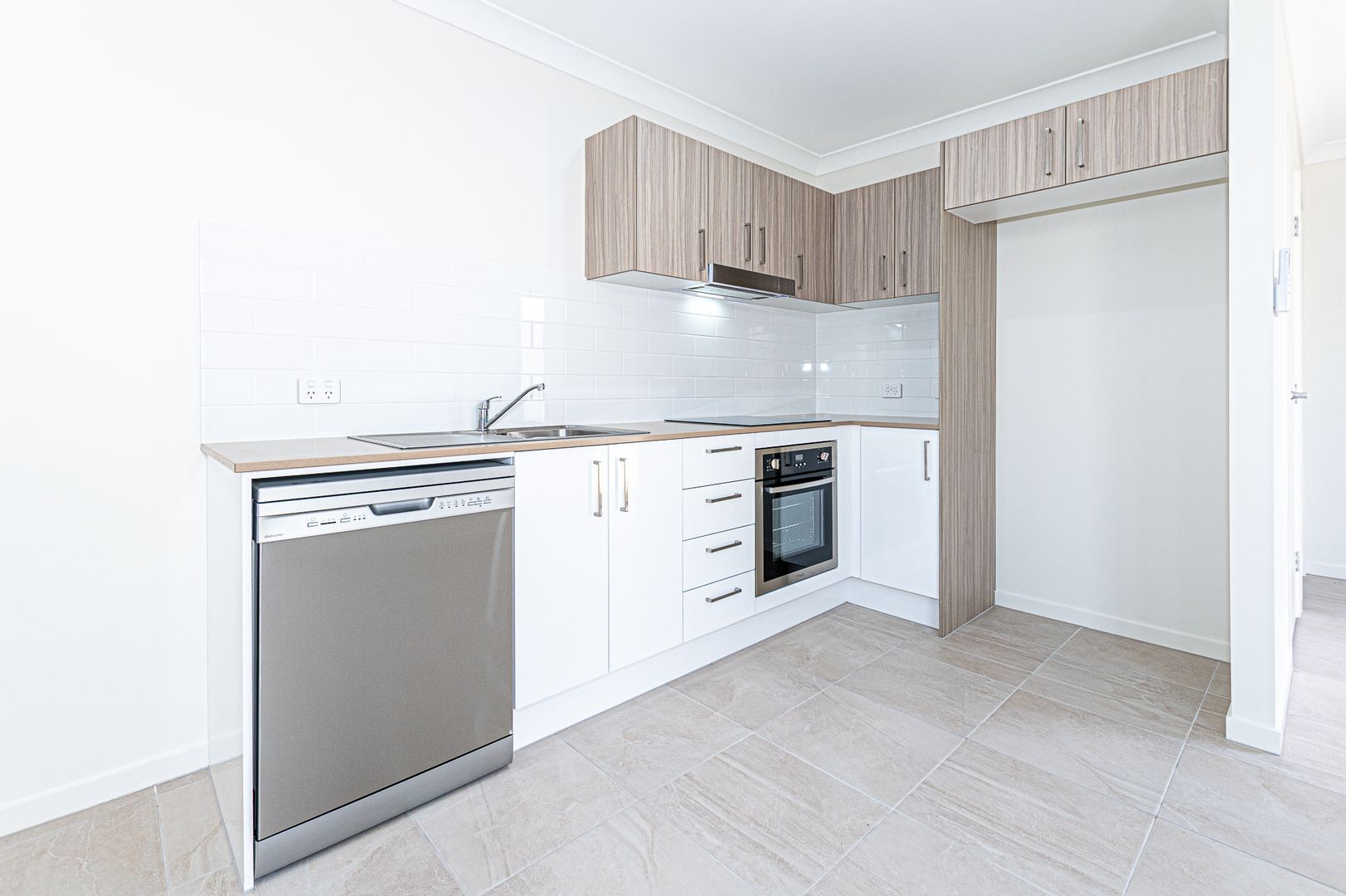 2/47 Tranquility Way, Eagleby, QLD 4207