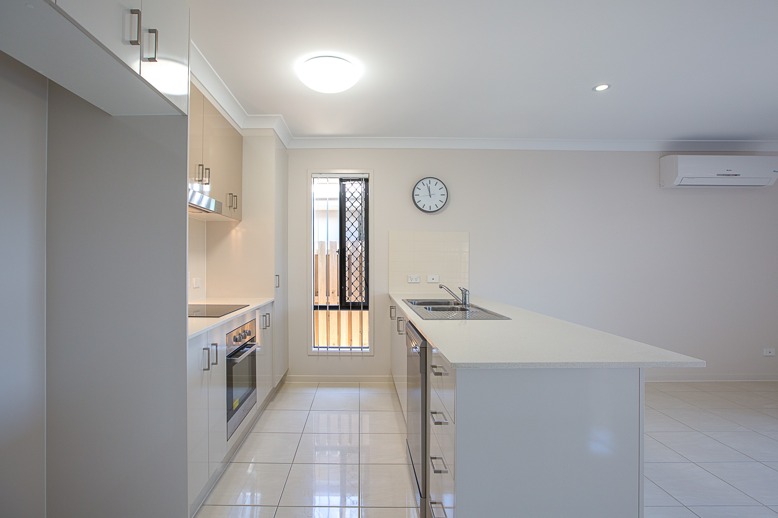 16 Massey Street, Yarrabilba, QLD 4207
