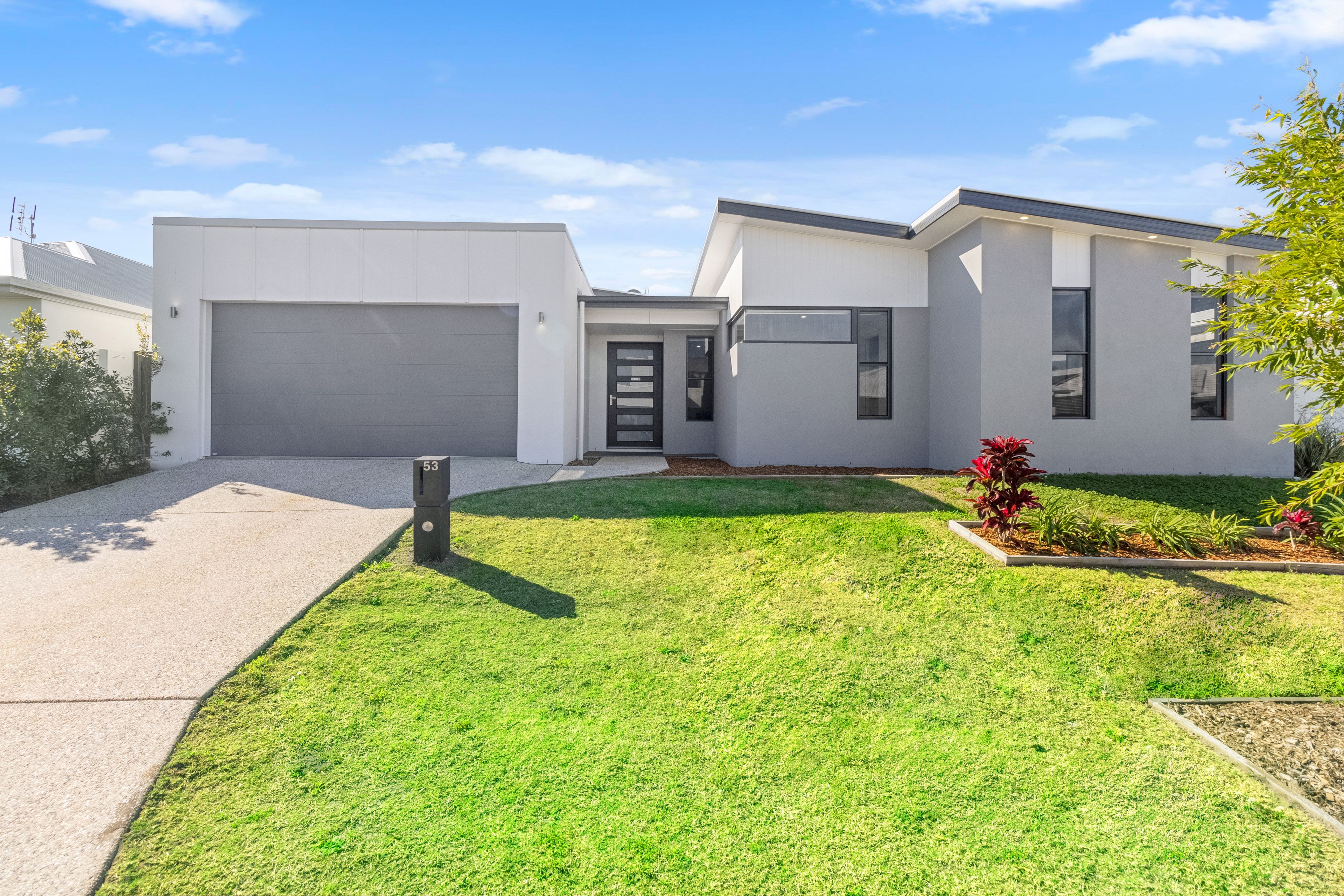 53 Burnet Circuit, Baringa, QLD 4551