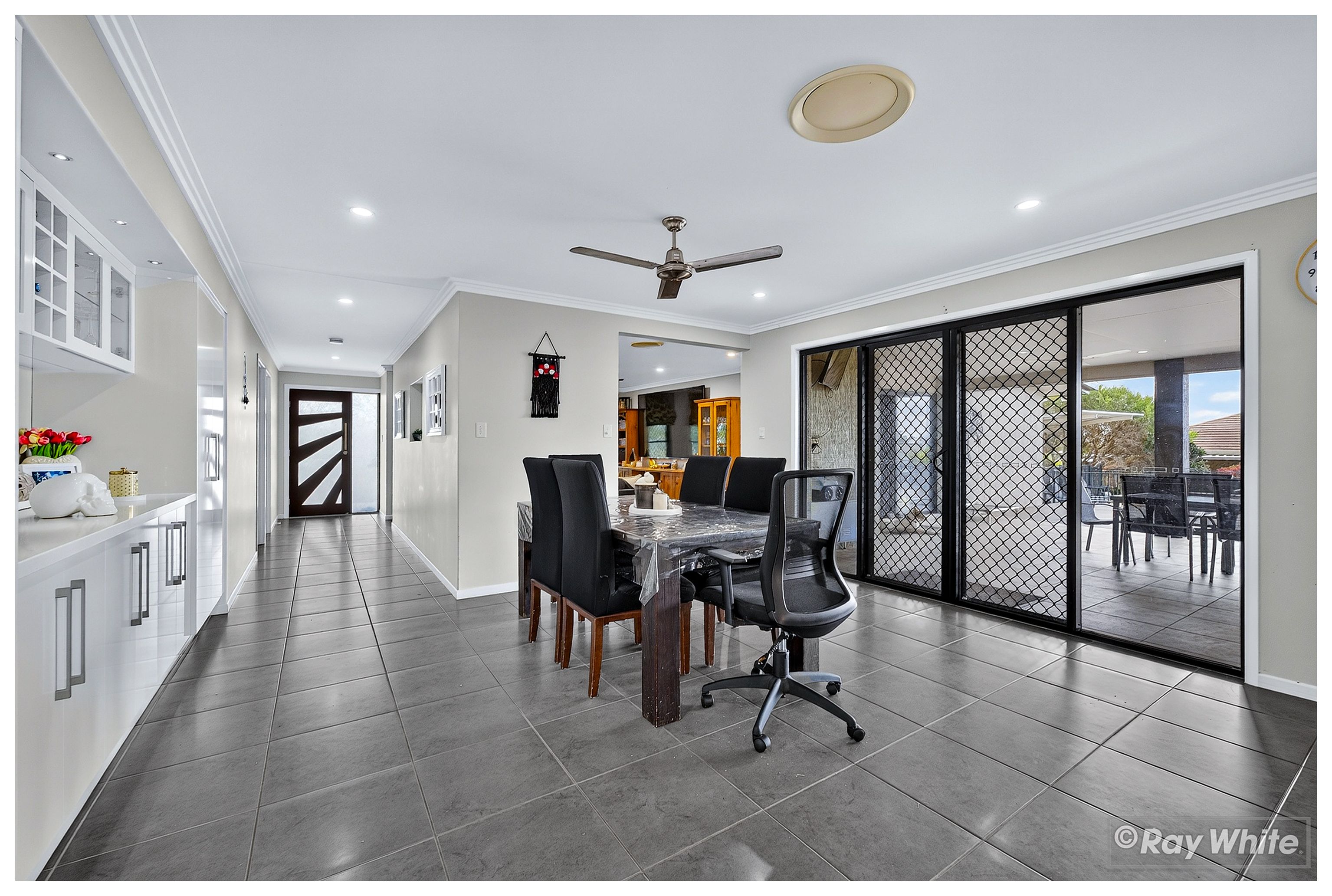 74 Elizabeth Street — photo 6 of 30