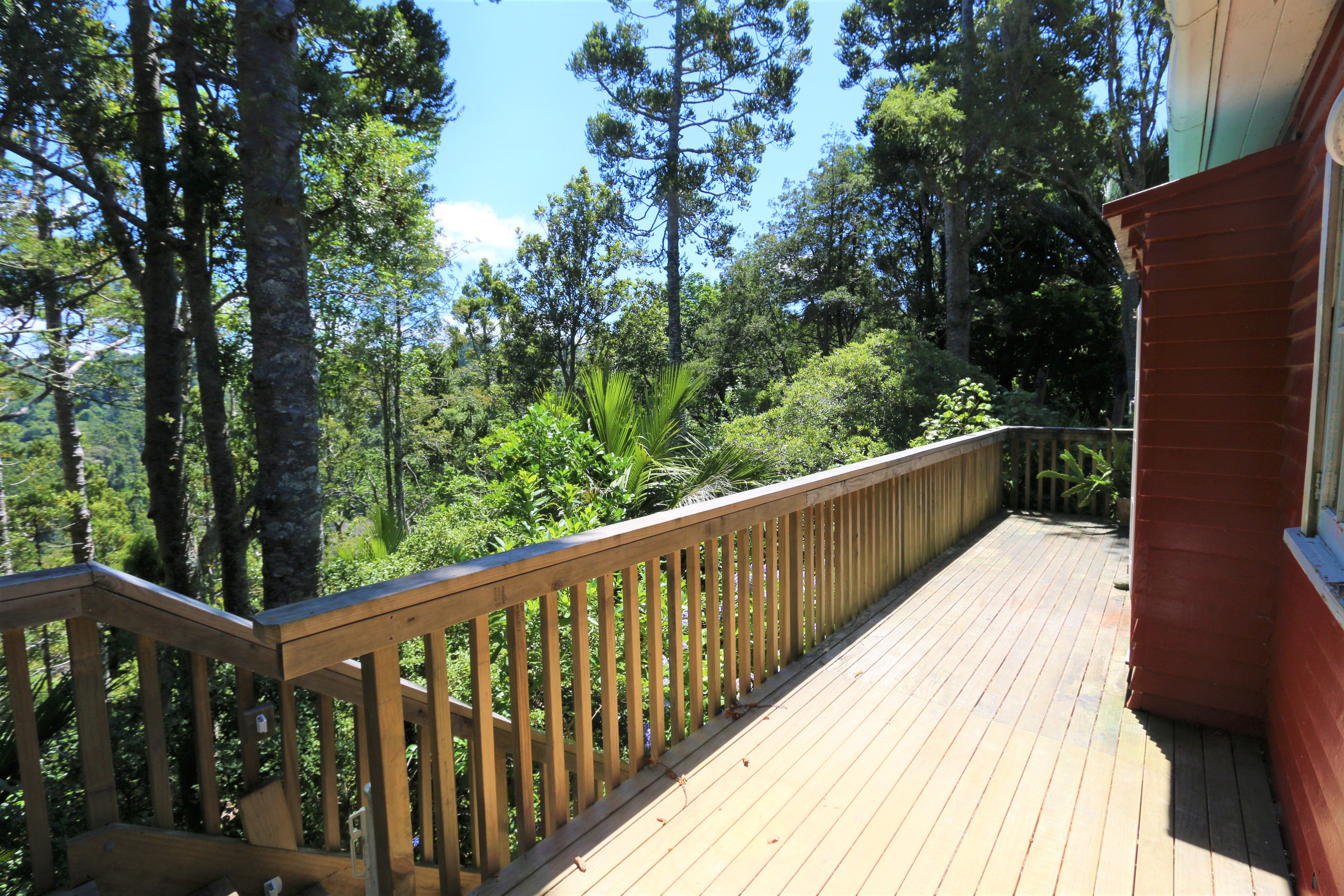 9 Tanekaha Road, Titirangi, Waitakere City