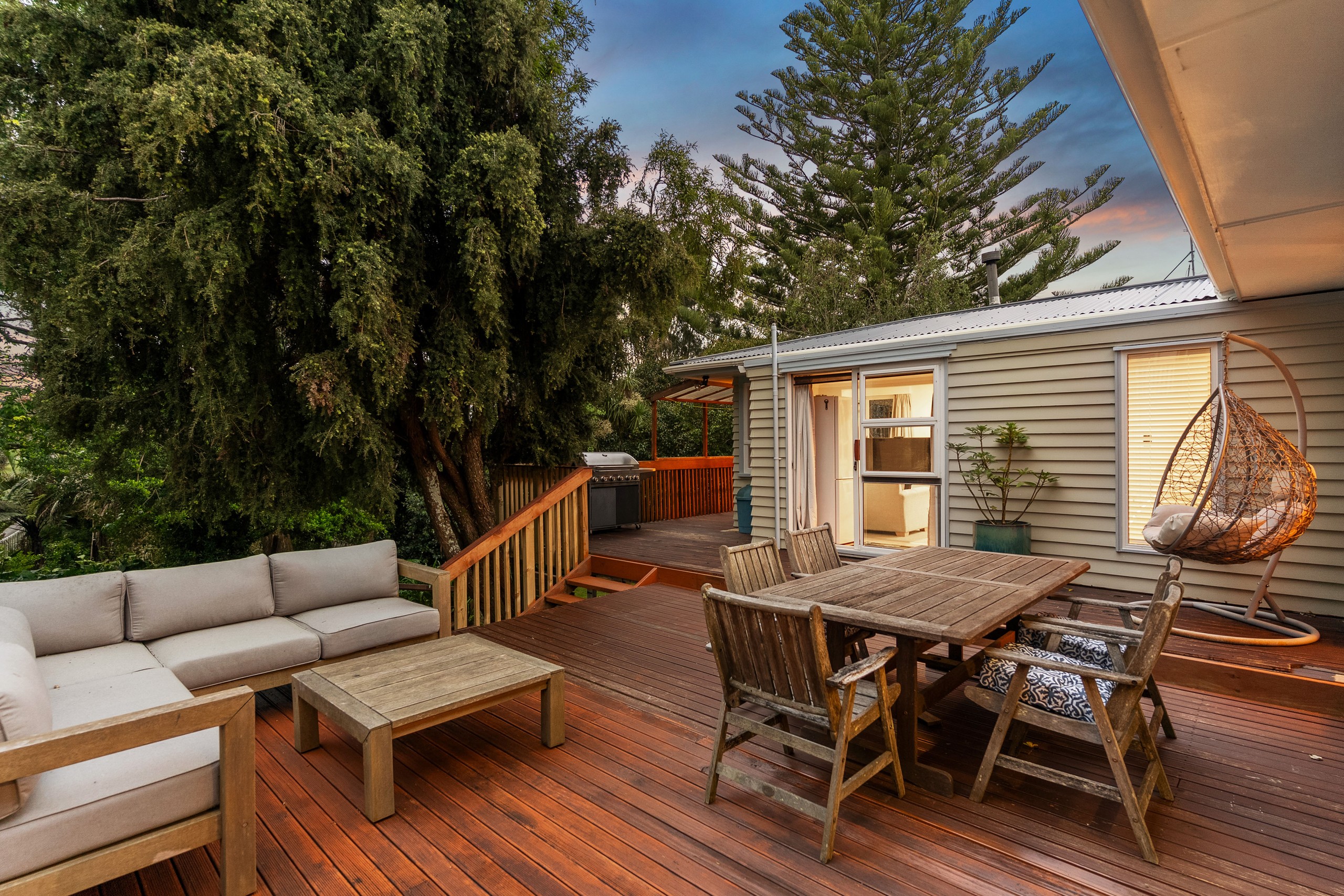 70 Fairclough Road, Beach Haven, North Shore City