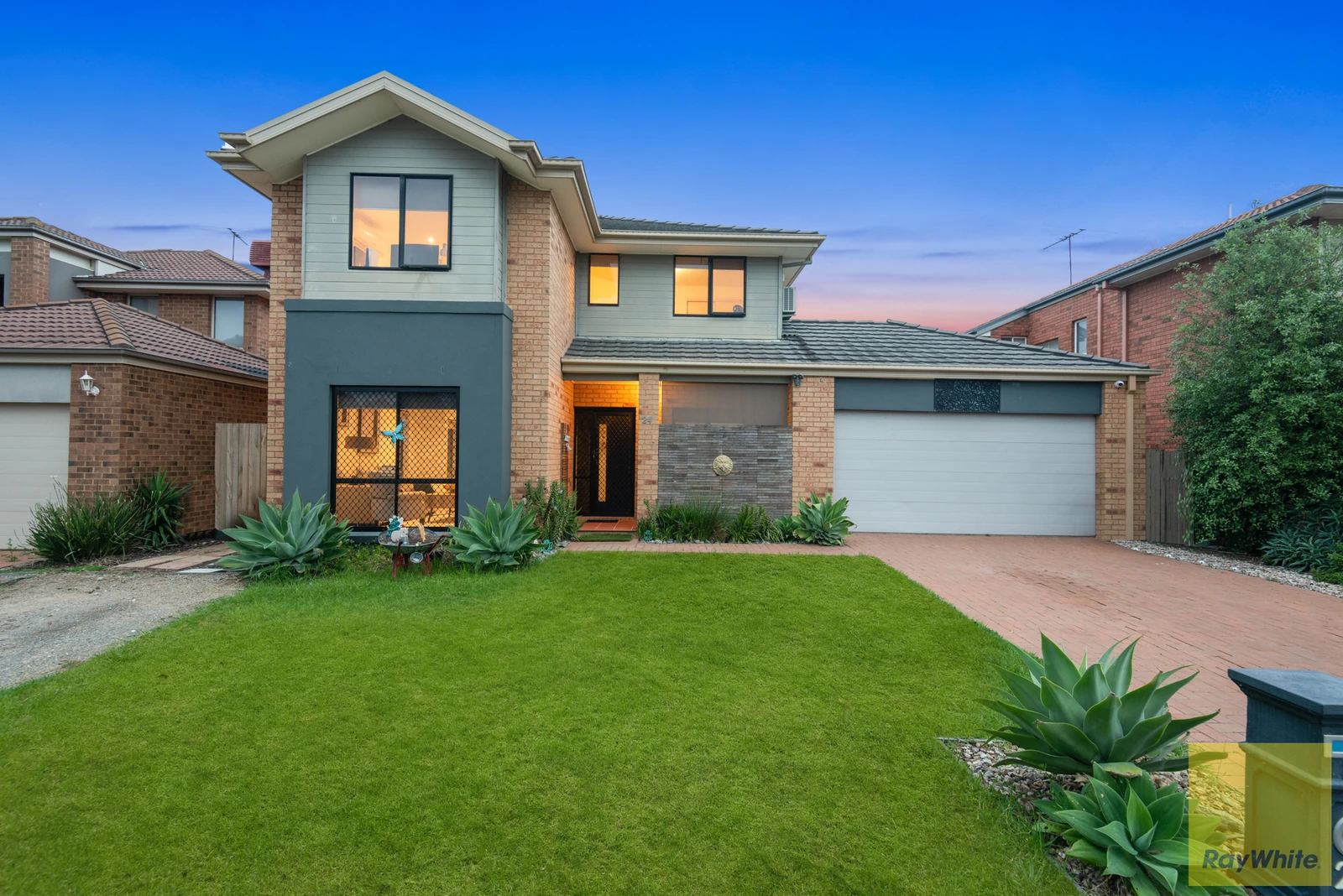 24 Lincolnheath Boulevard, Point Cook, VIC 3030
