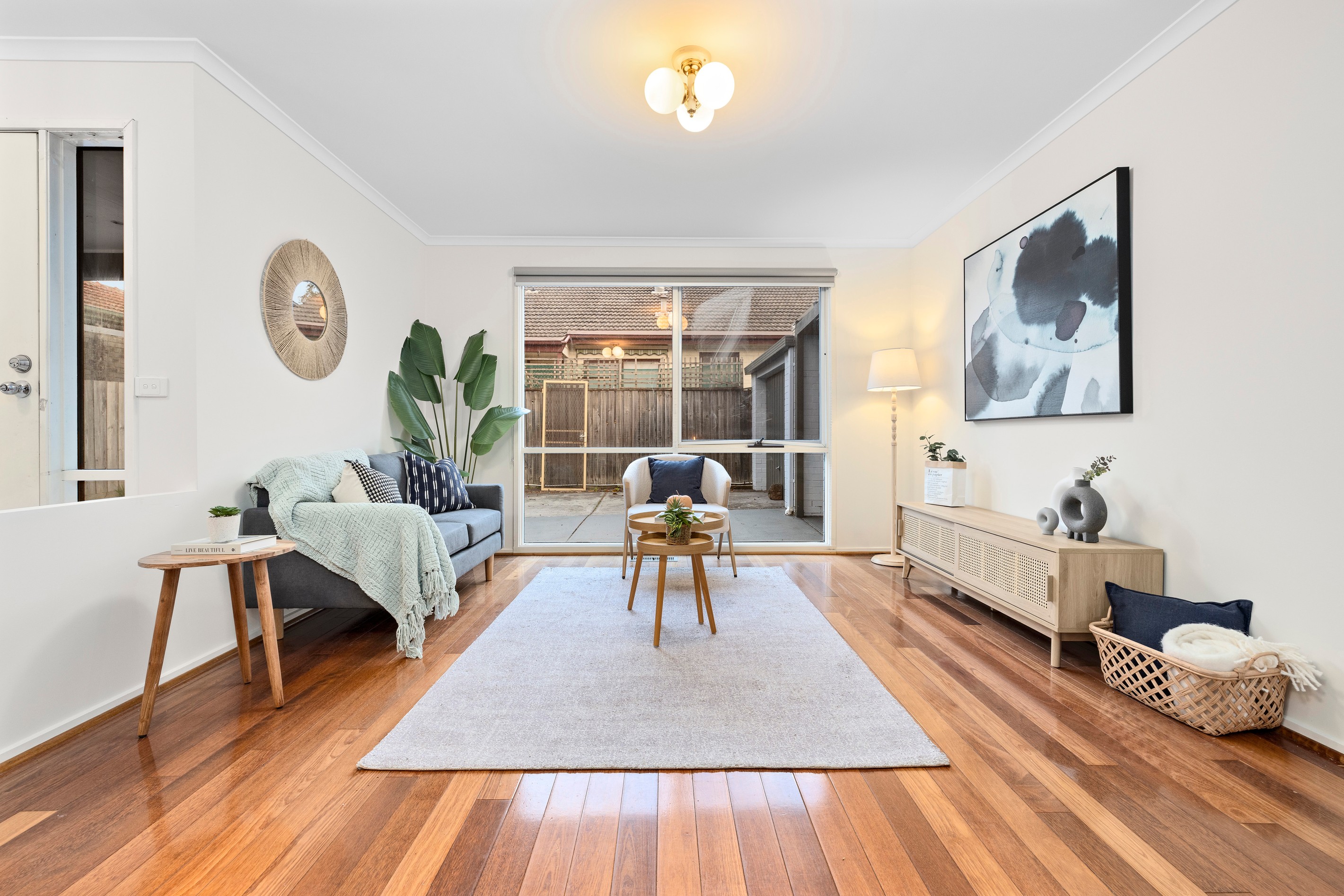 2/33 Mount Street, Glen Waverley, VIC 3150