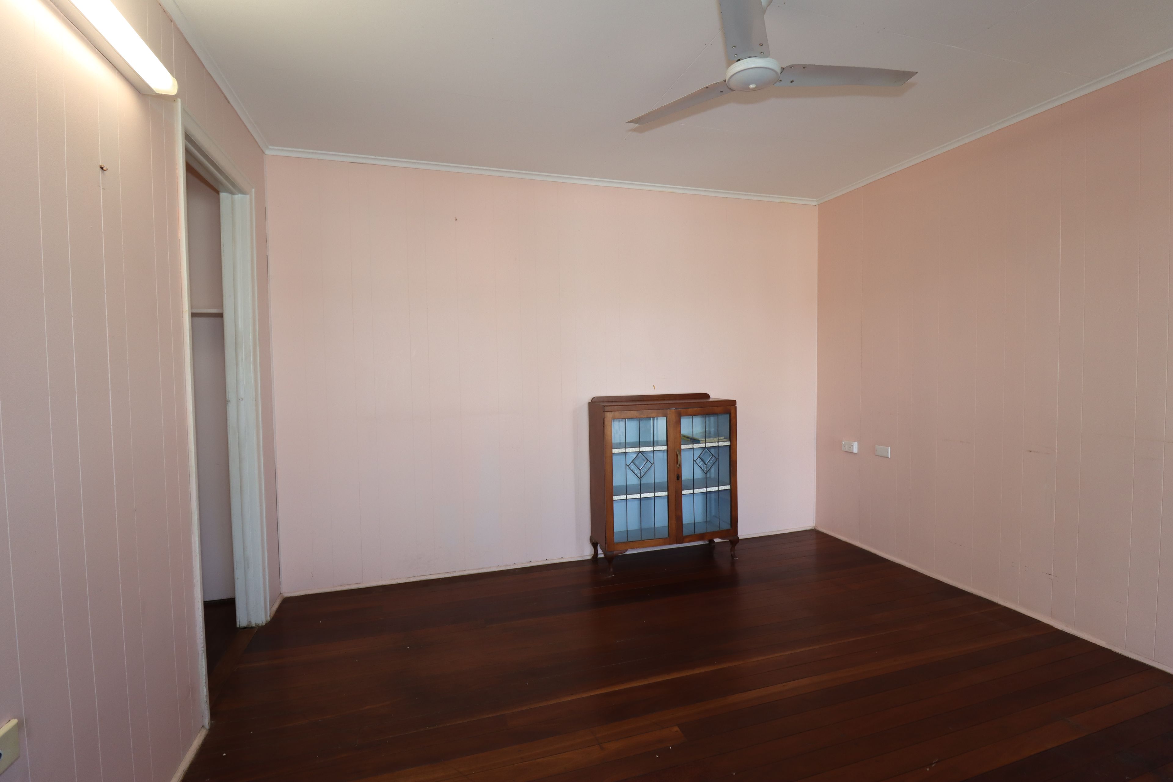 3/7 Robert Street, Torquay, QLD 4655