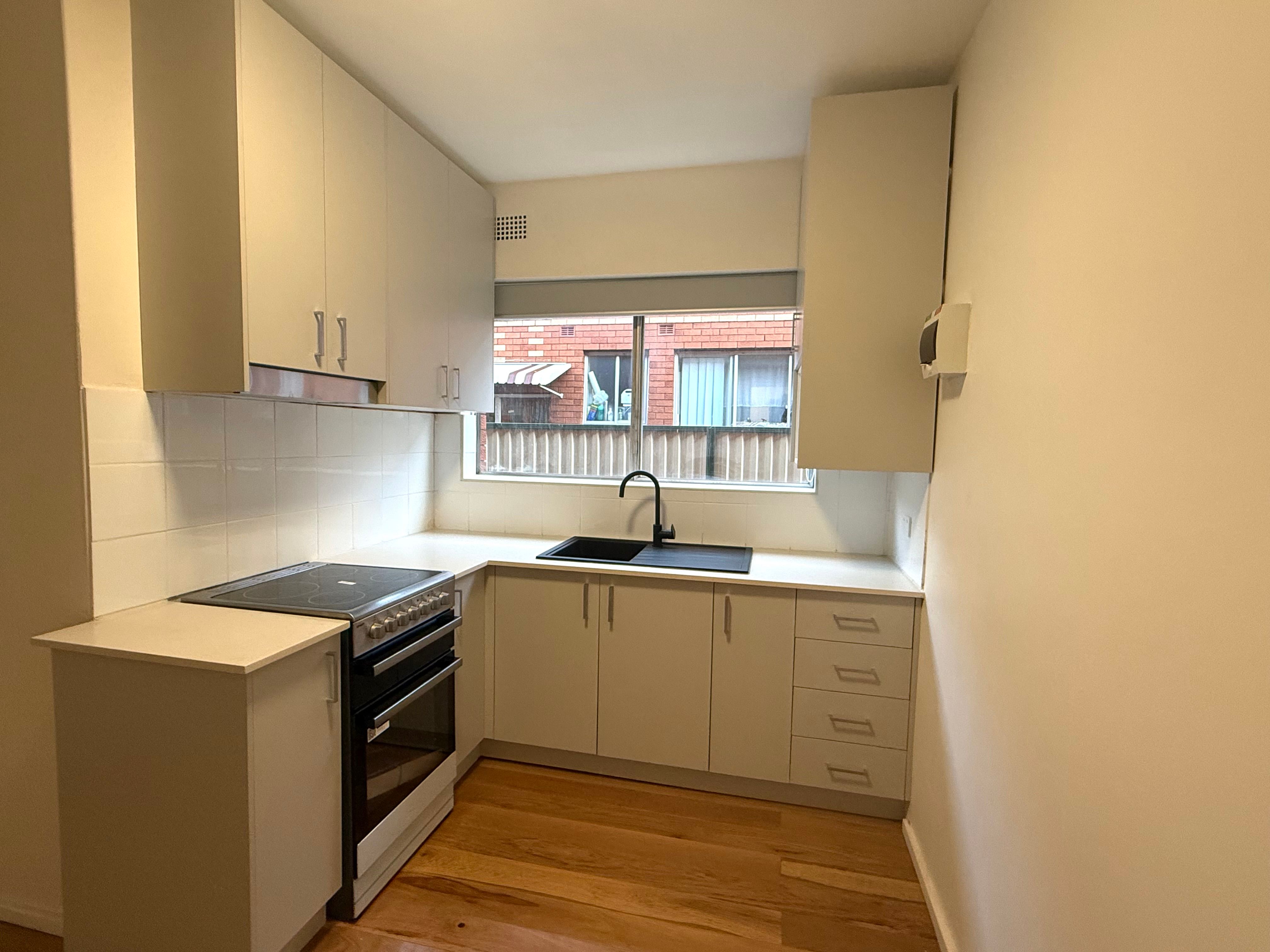 2/85 Hampden Road, Lakemba, NSW 2195